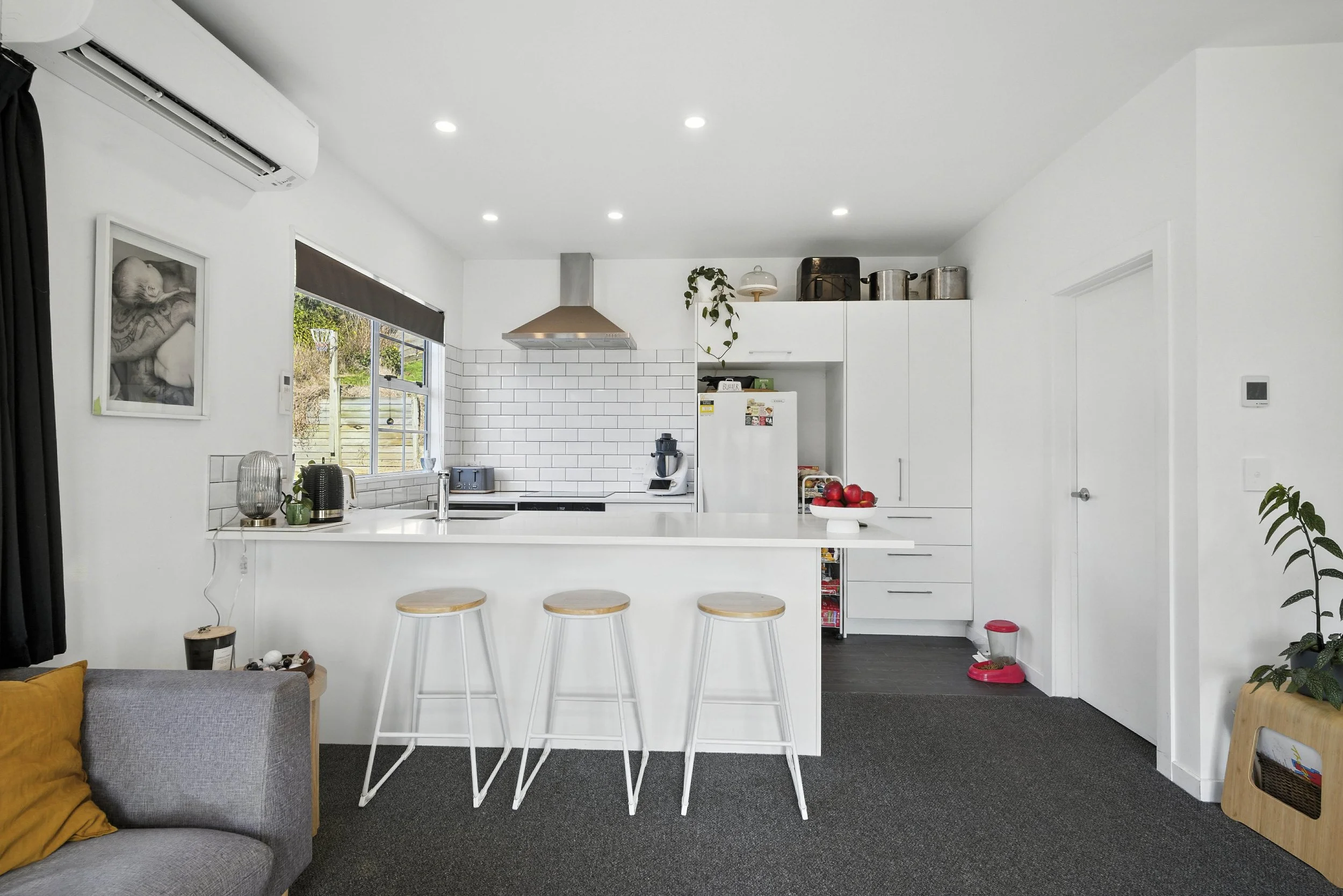 100 Main South Rd-17.jpg