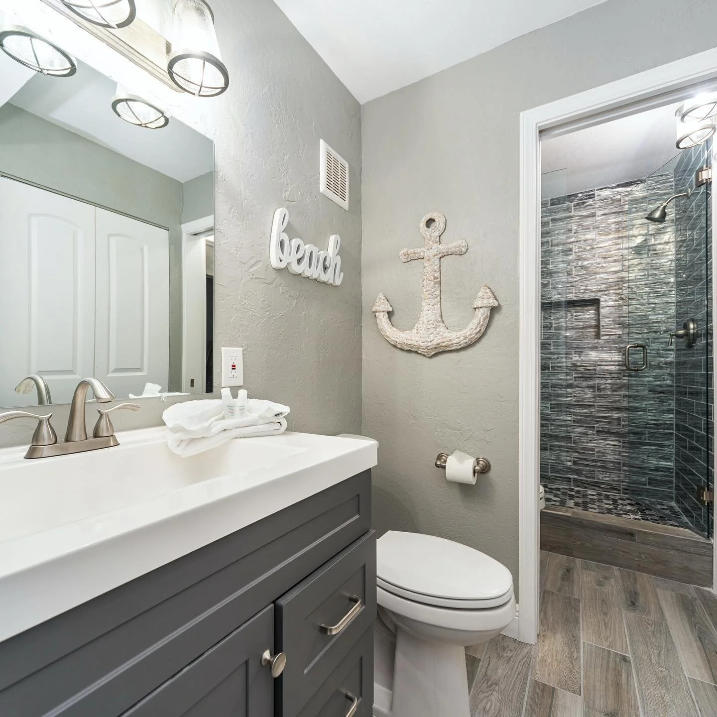 Bathroom Goals #lynneajeancreative