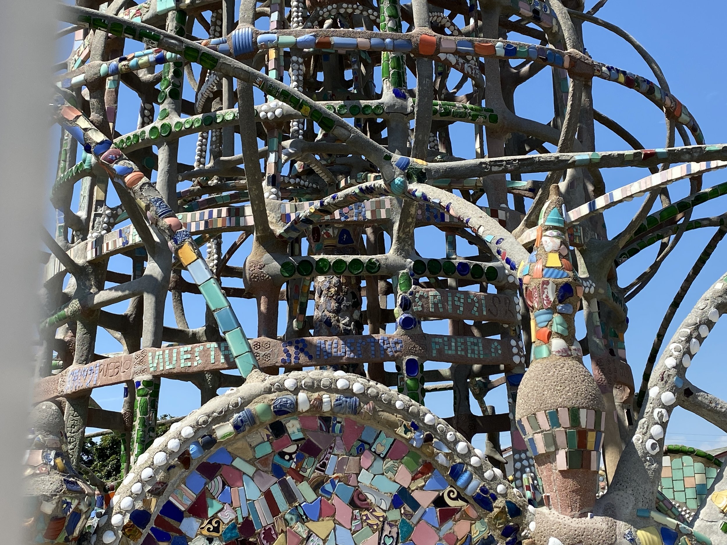 4. Nuestro Pueblo (The Watts Towers): Adorning Simon Rodia’s towers are approximately 100,000 fragments of seashells, glass bottles, ceramic tiles, clay pots, and other “found objects”