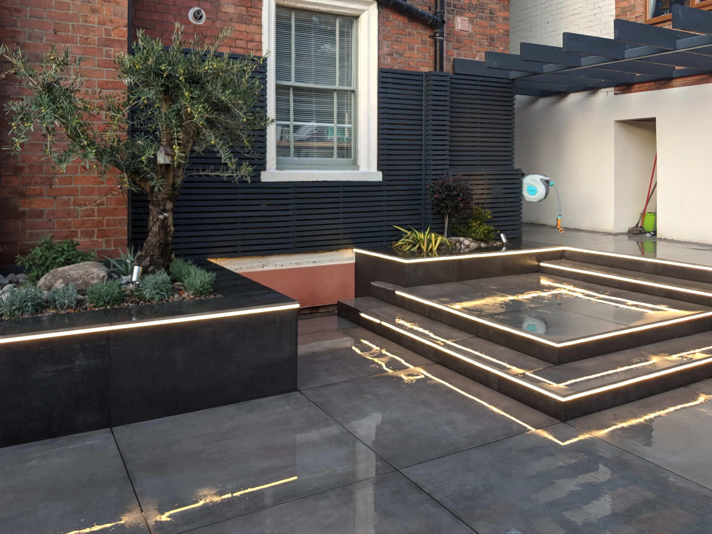 Contemporary Courtyard Bottle Kiln Design