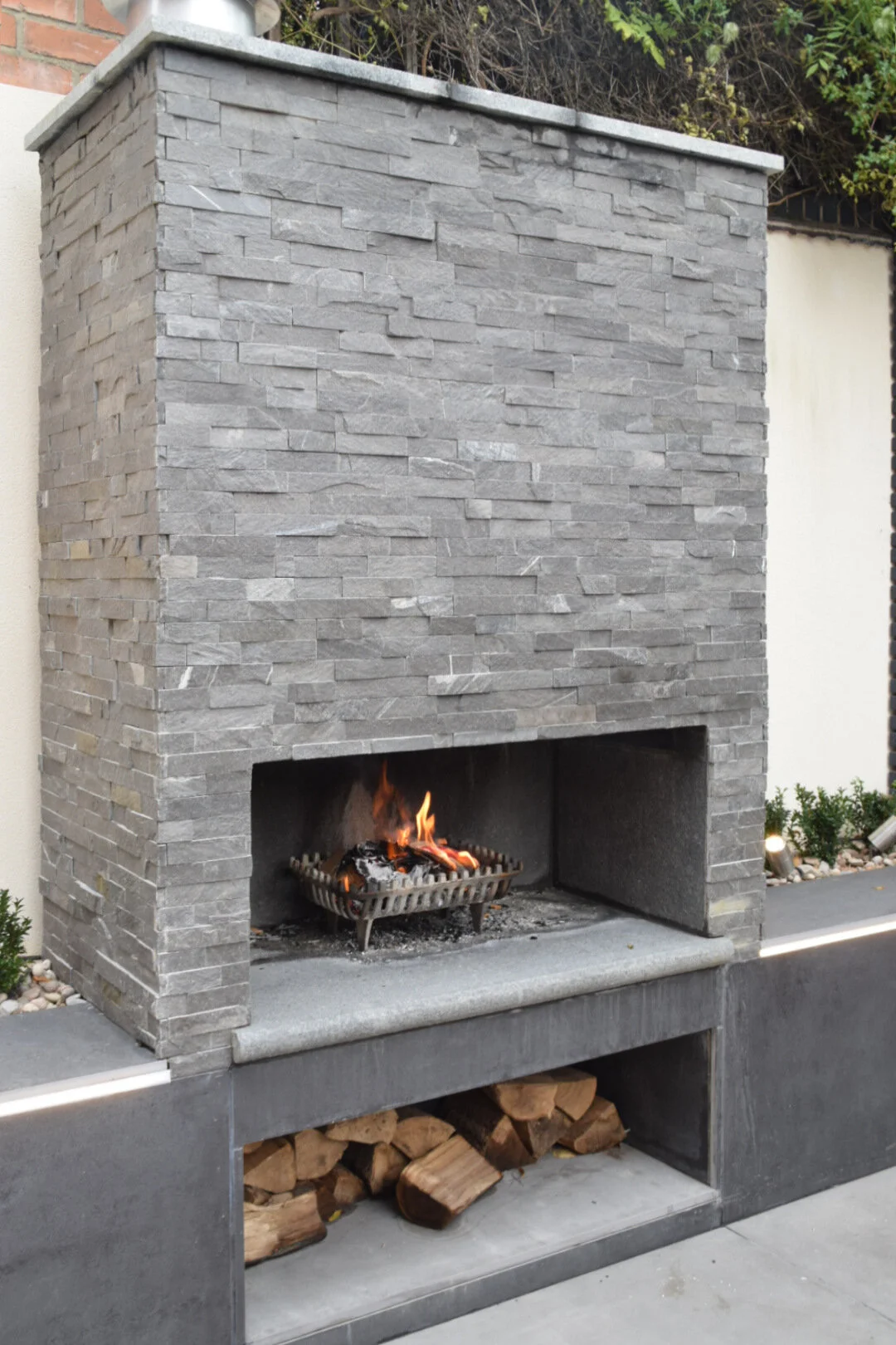Contemporary Courtyard Bottle Kiln Design