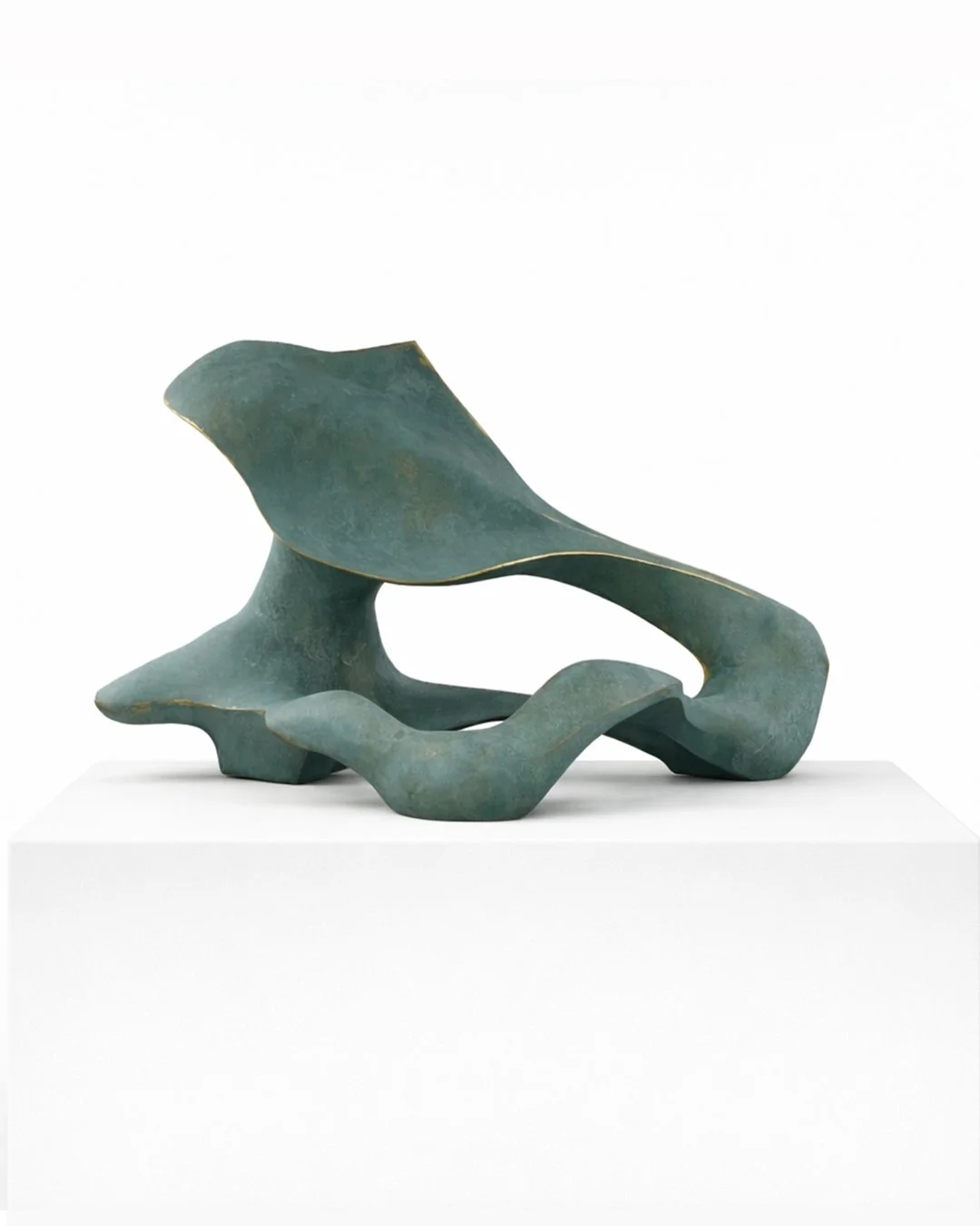Abstract flowing form sculpture by Lydia Smith. Emerging Sculptor in London.