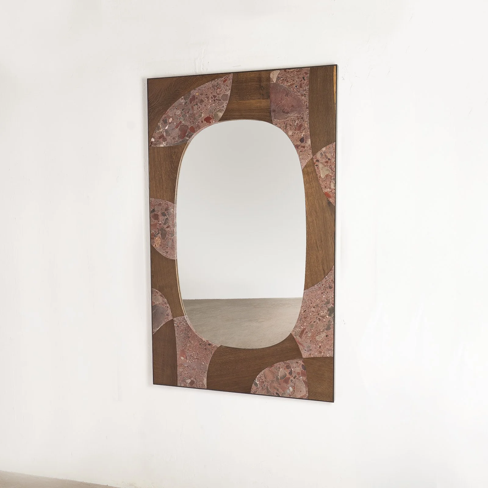 Halia mirror