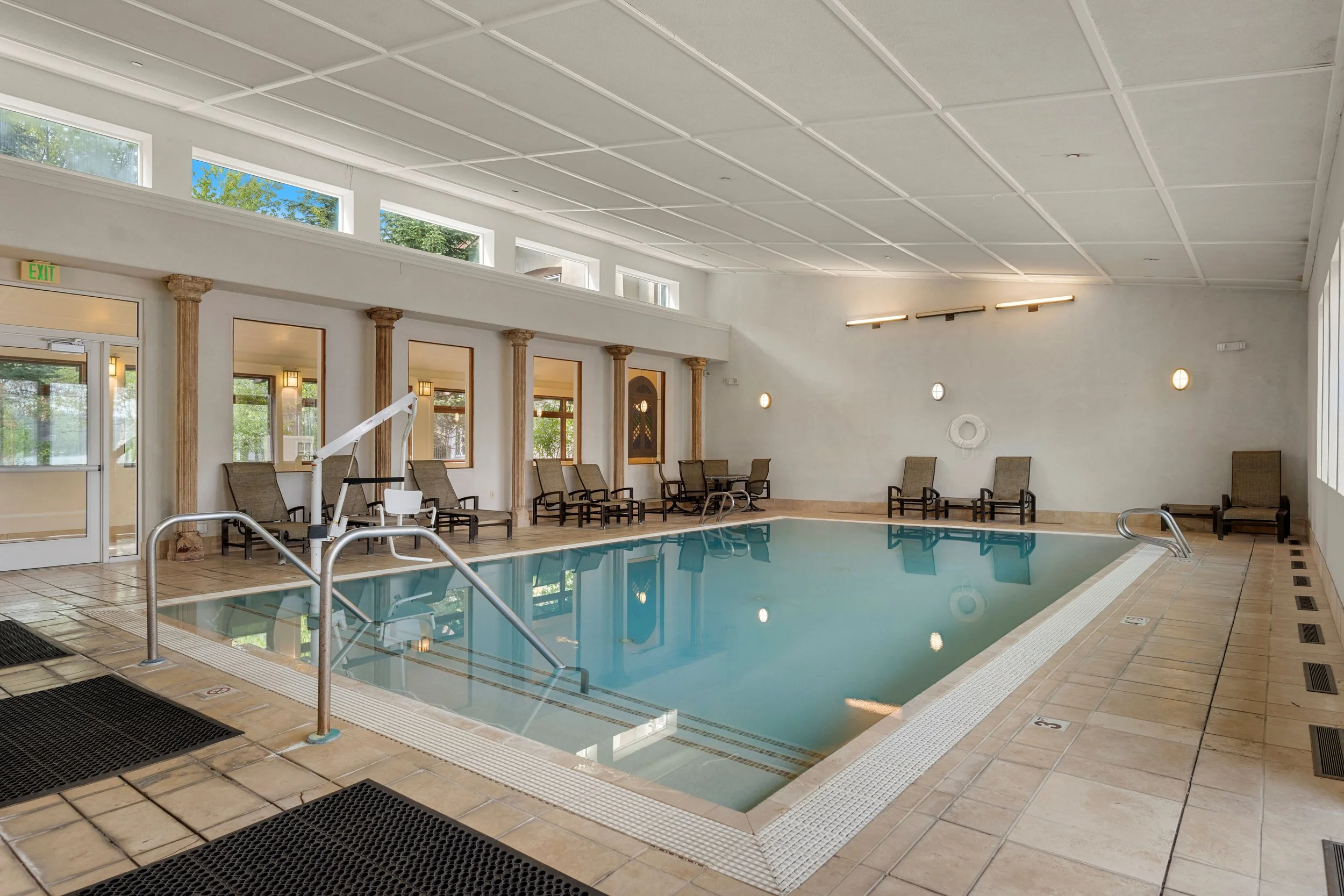 Pool facilities in Hotel McCall, McCall Idaho