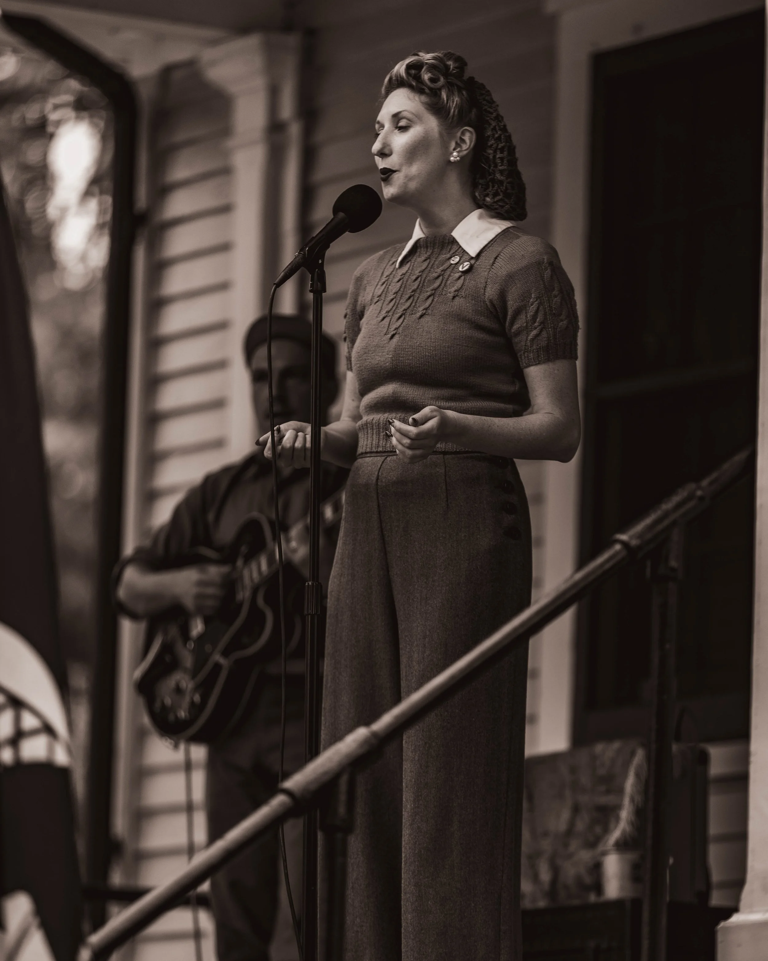 Vintage-style musical performance during the Historic Soldiers Weekend at Fort Mott.