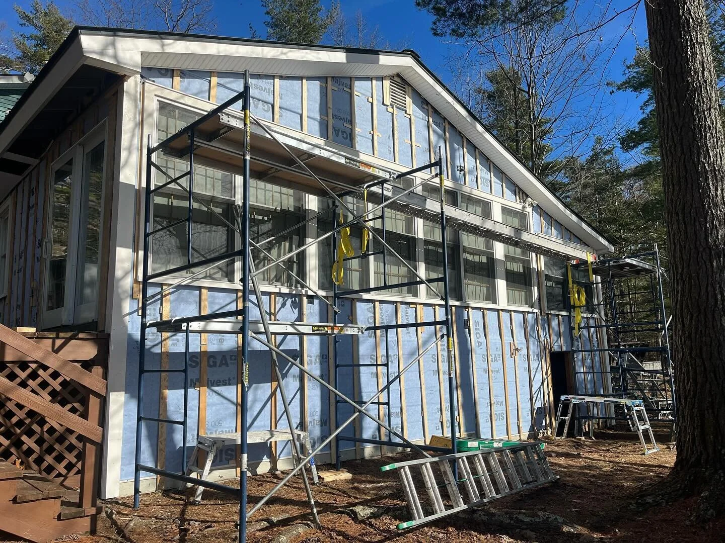 Get to know Julia and Cole Starkey Essex — Sawteeth Carpentry