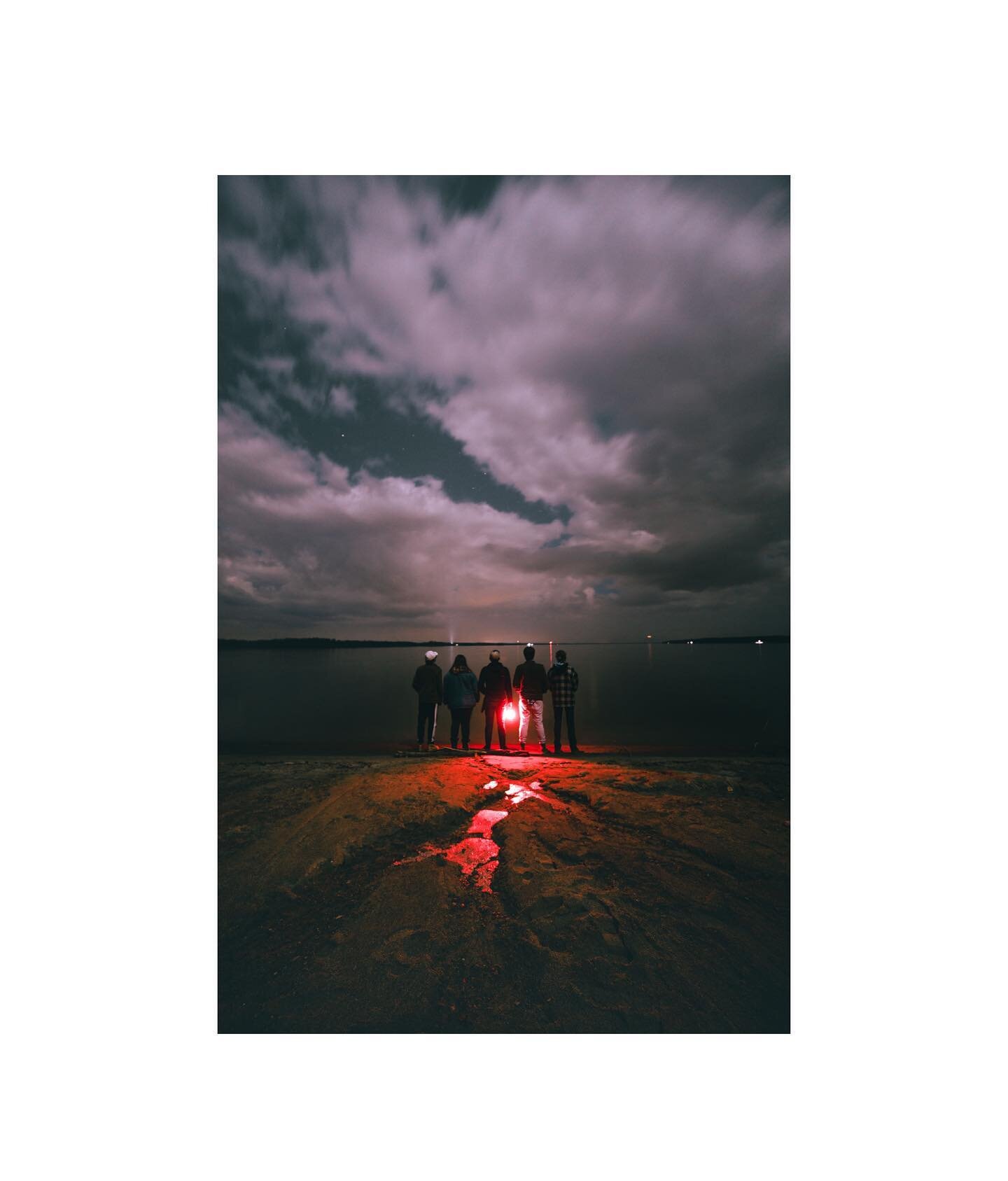 The camping crew
.
.
.
#photography #canon #eosr #nature #night #astrophotography #nightphotography #lake #camping #friends #color #beach #spring #longexposure #springbreak