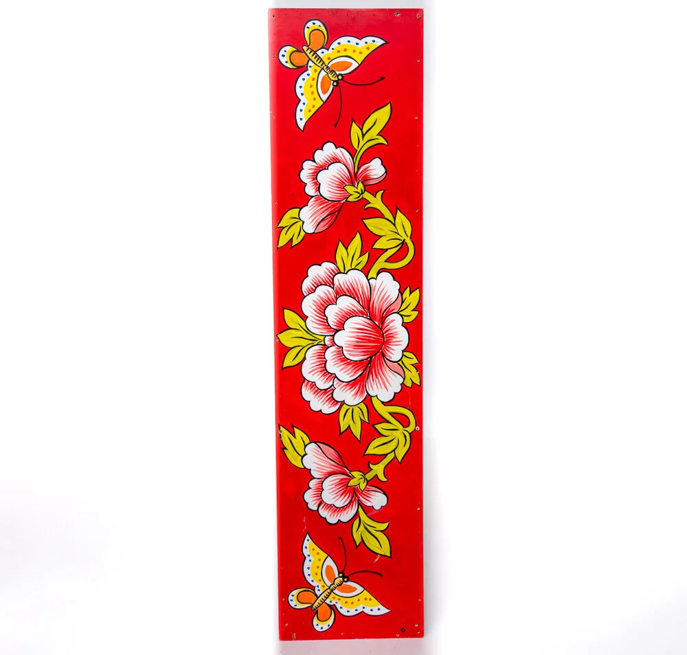 Floral wooden panel background - Red