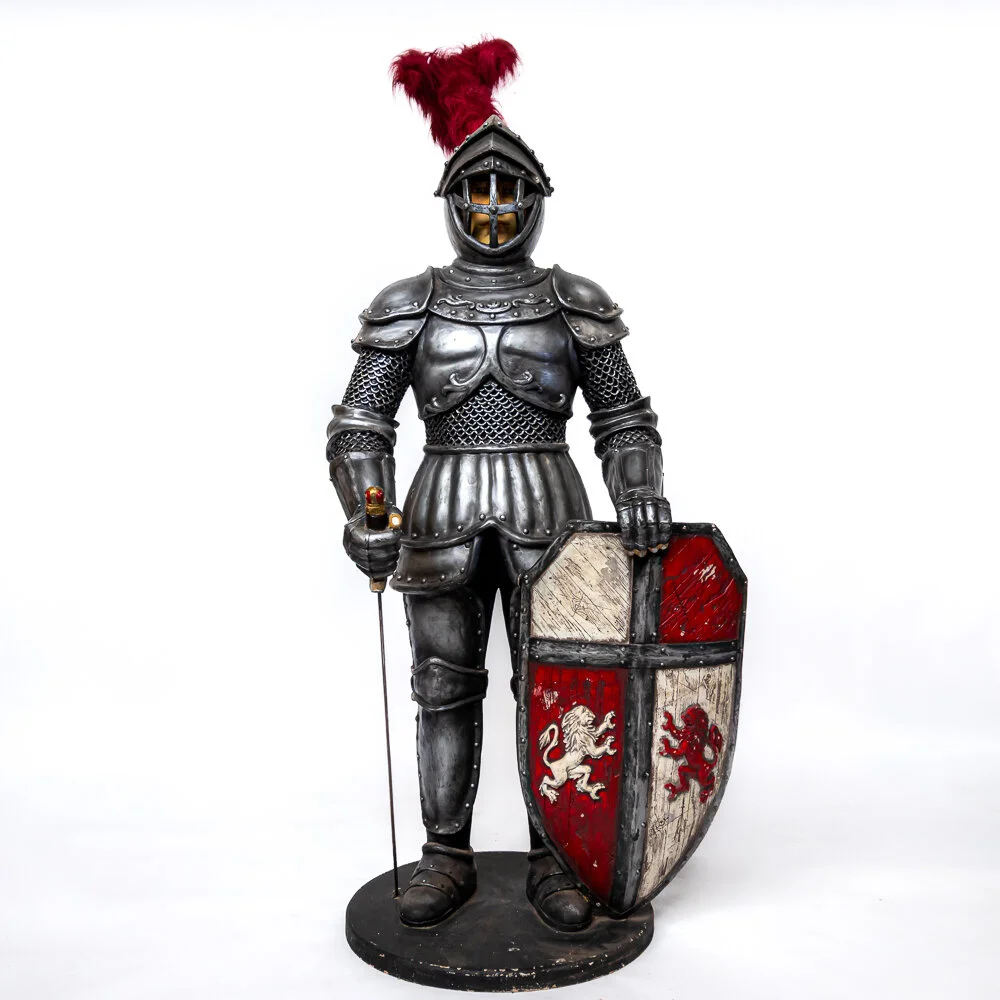 Silver Knight Statue