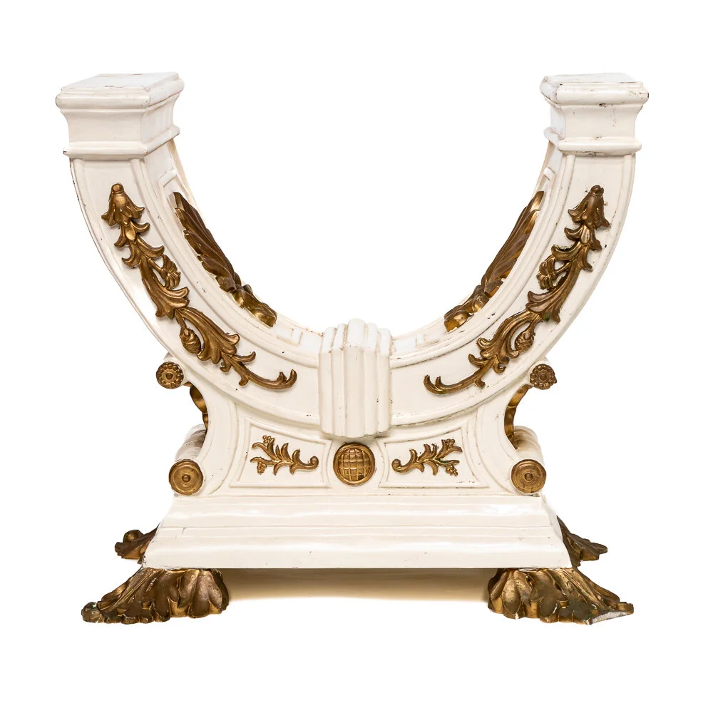 White &amp; Gold Sculpture