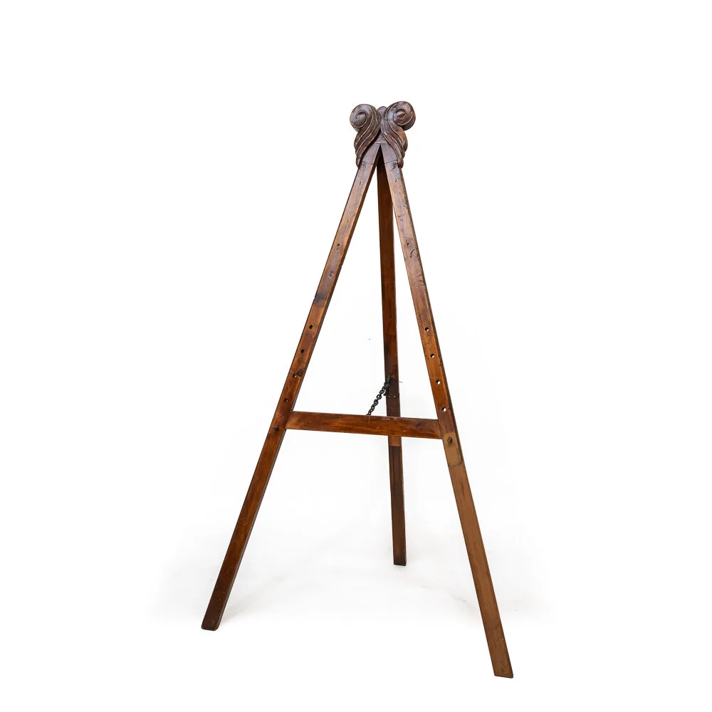 Easel - Brown