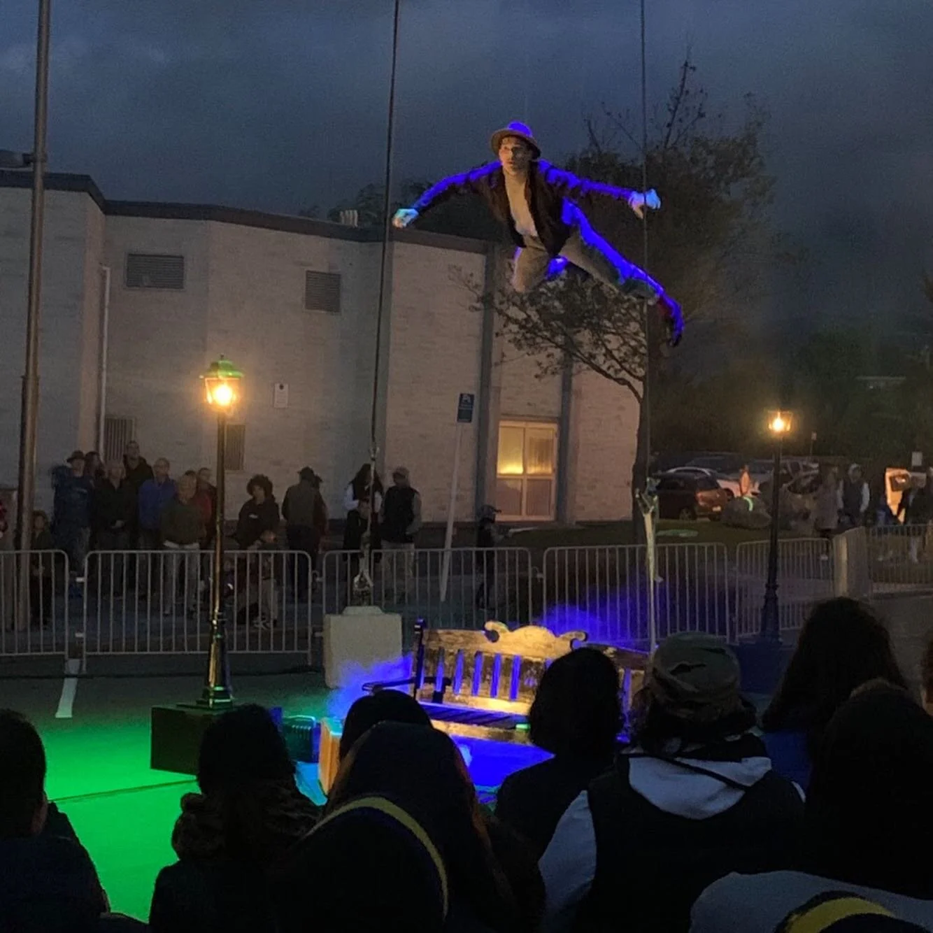 #tbt to the @highlightcarnival of lights last year. One of our fave installations featuring our park bench, street light and vintage suitcase 💡🧳 #eventsnz #wellington #lighting #props #prophire #eventdecor