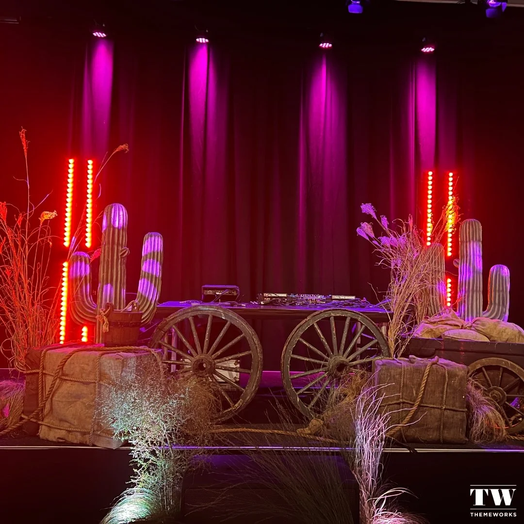 Saddle up! 🐴  We love an authentic Western Cowboy theme &ndash; and yes, we&rsquo;ve got everything covered, from a life sized horse, cactus, &amp; wagon wheels for the DJ! 🤠🎶