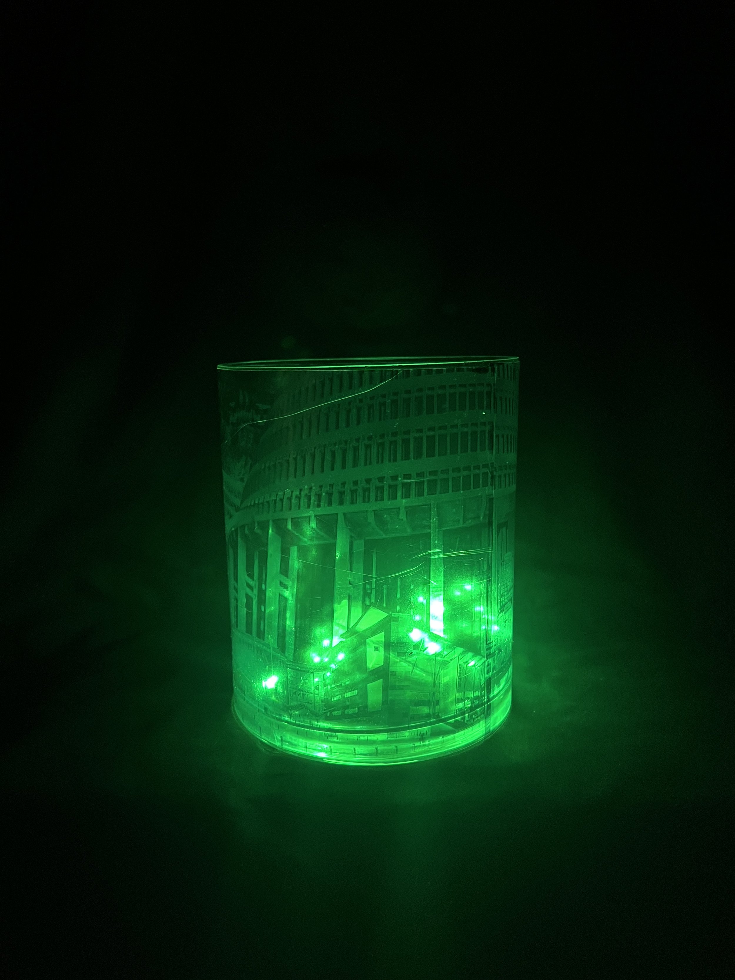 Glass Cylinder with Wellington landscape