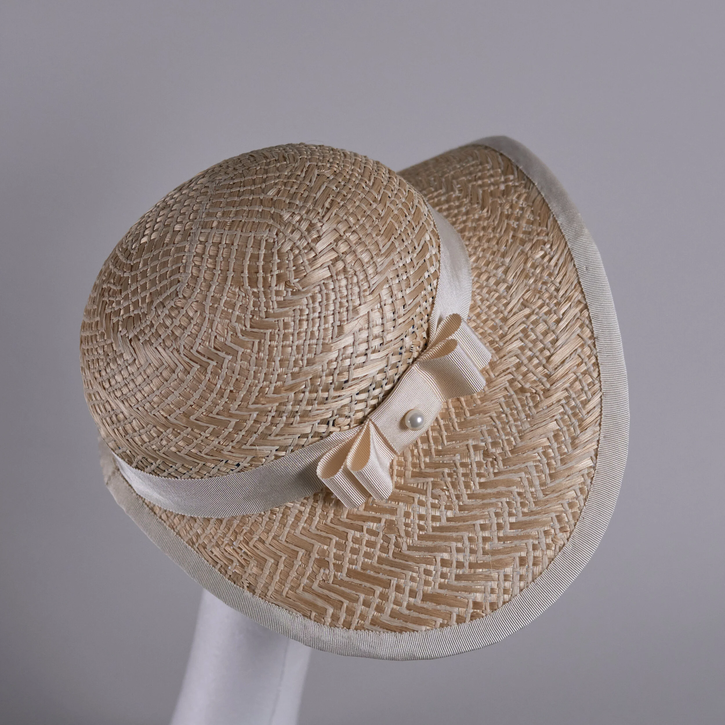 Straw sunhat with ivory ribbon and pearl accent — Helen Hill