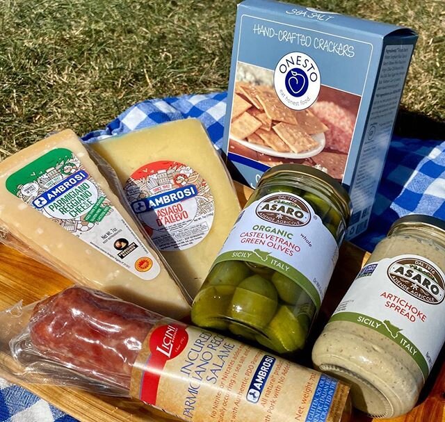 We are proud to announce the launch of &quot;The Italian Picnic&quot; for the #italycares4you campaign
.
In collaboration with @asaroorganicfarm and @onesto_foods we launch the first edition, of many more to come, combo care package
.
We are committe