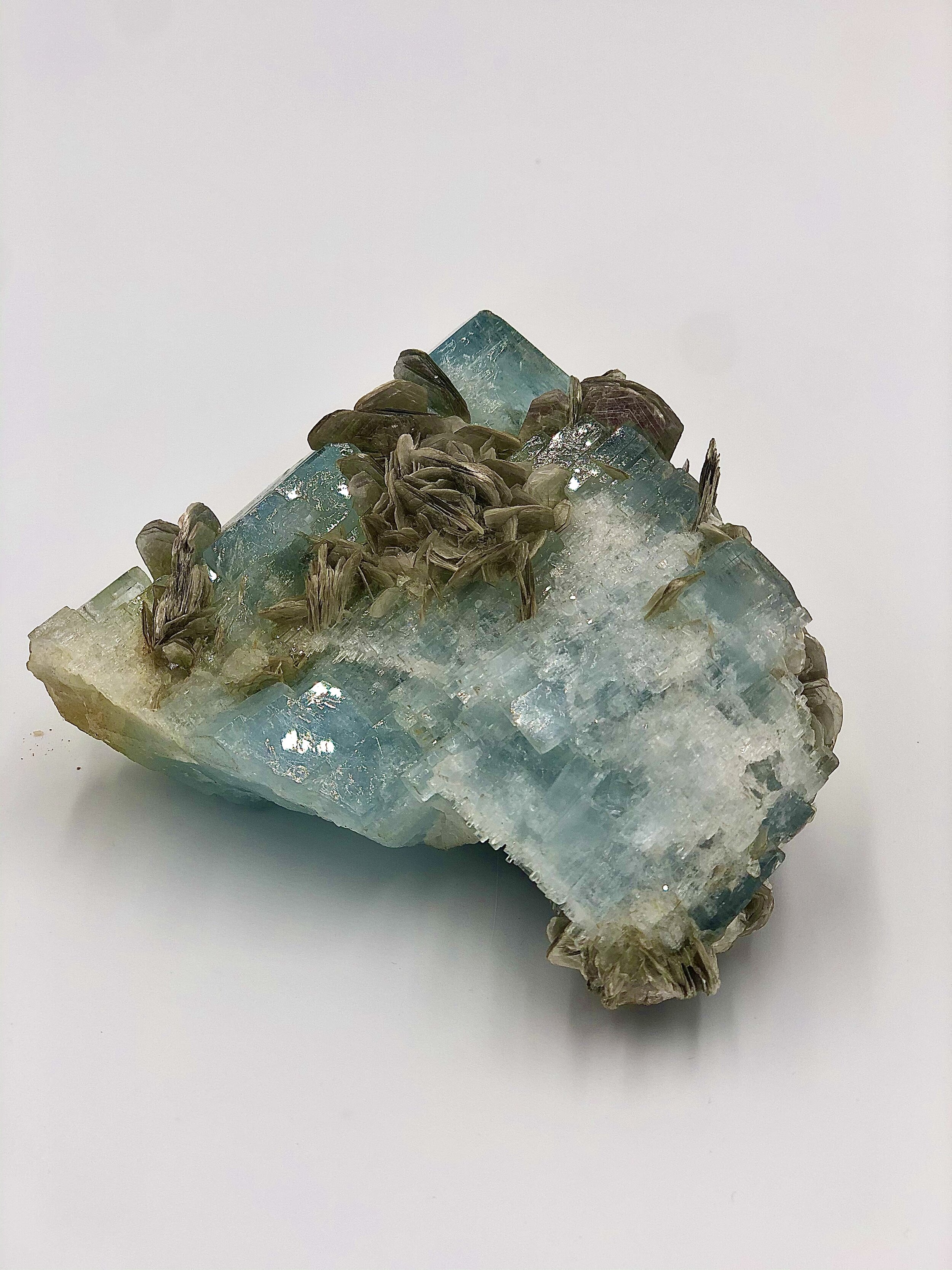 Aquamarine Beryl in Muscovite Matrix