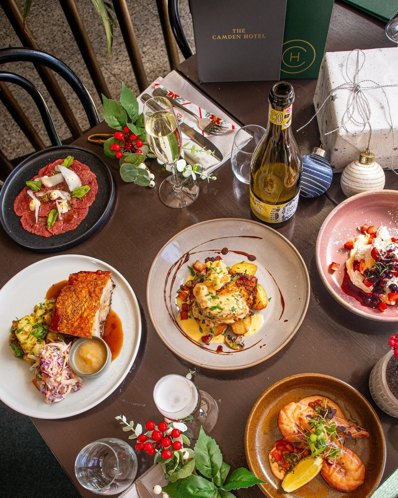 The holidays are here, and so are all your festive favourites!
Our Christmas dishes are packed with flavour, colour, and Christmas spirit. Join us at The Camden for seasonal bites, holiday cheer, and good times with your favourite people.
See you soo