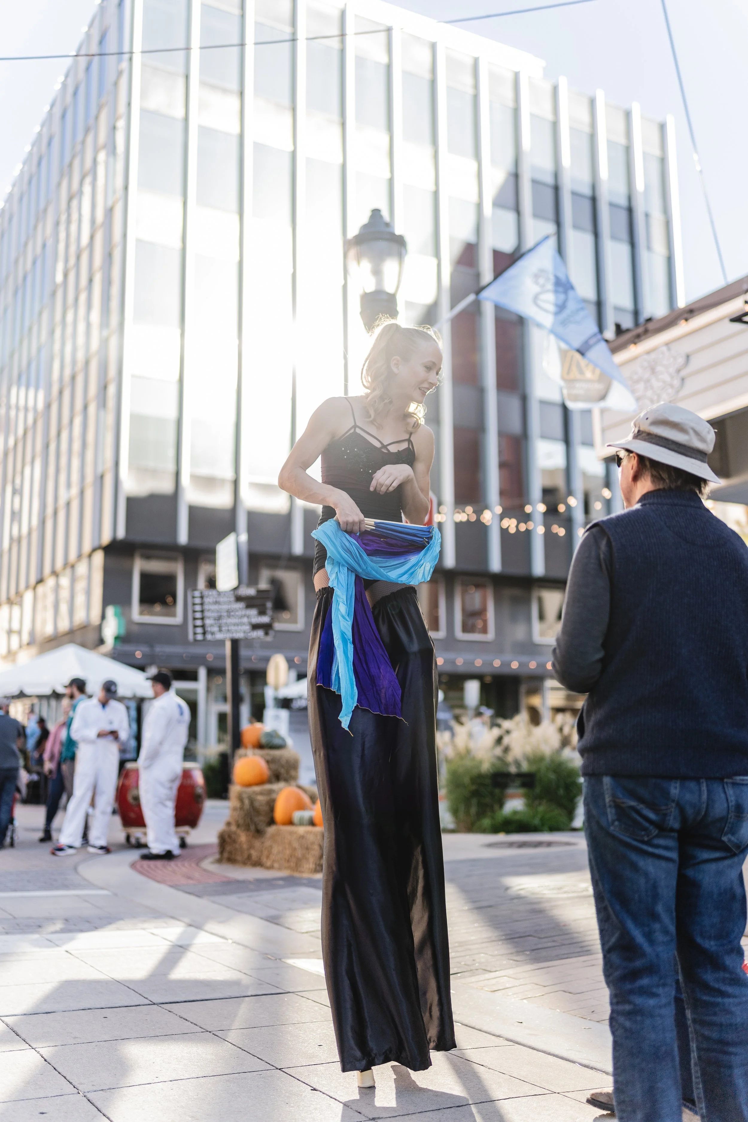 ALP_Export 6 - Festival and Ferraris_10-14-22-2.jpg