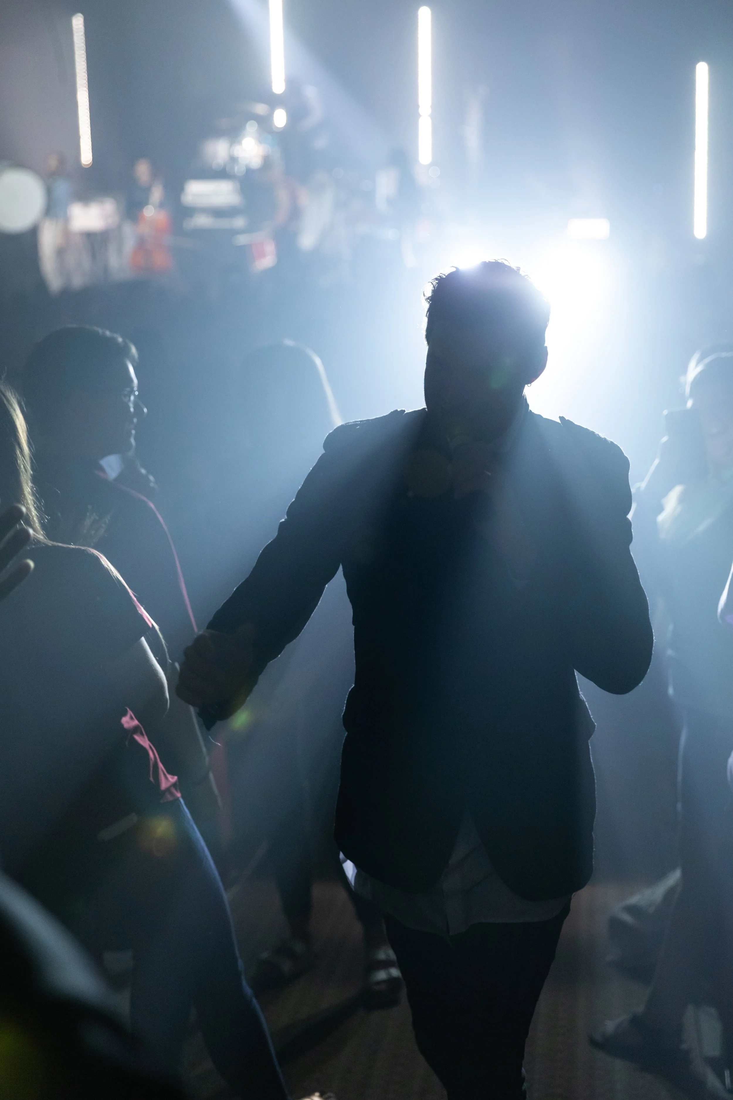 jal_10-9-18_for king & country u-chur.jpg