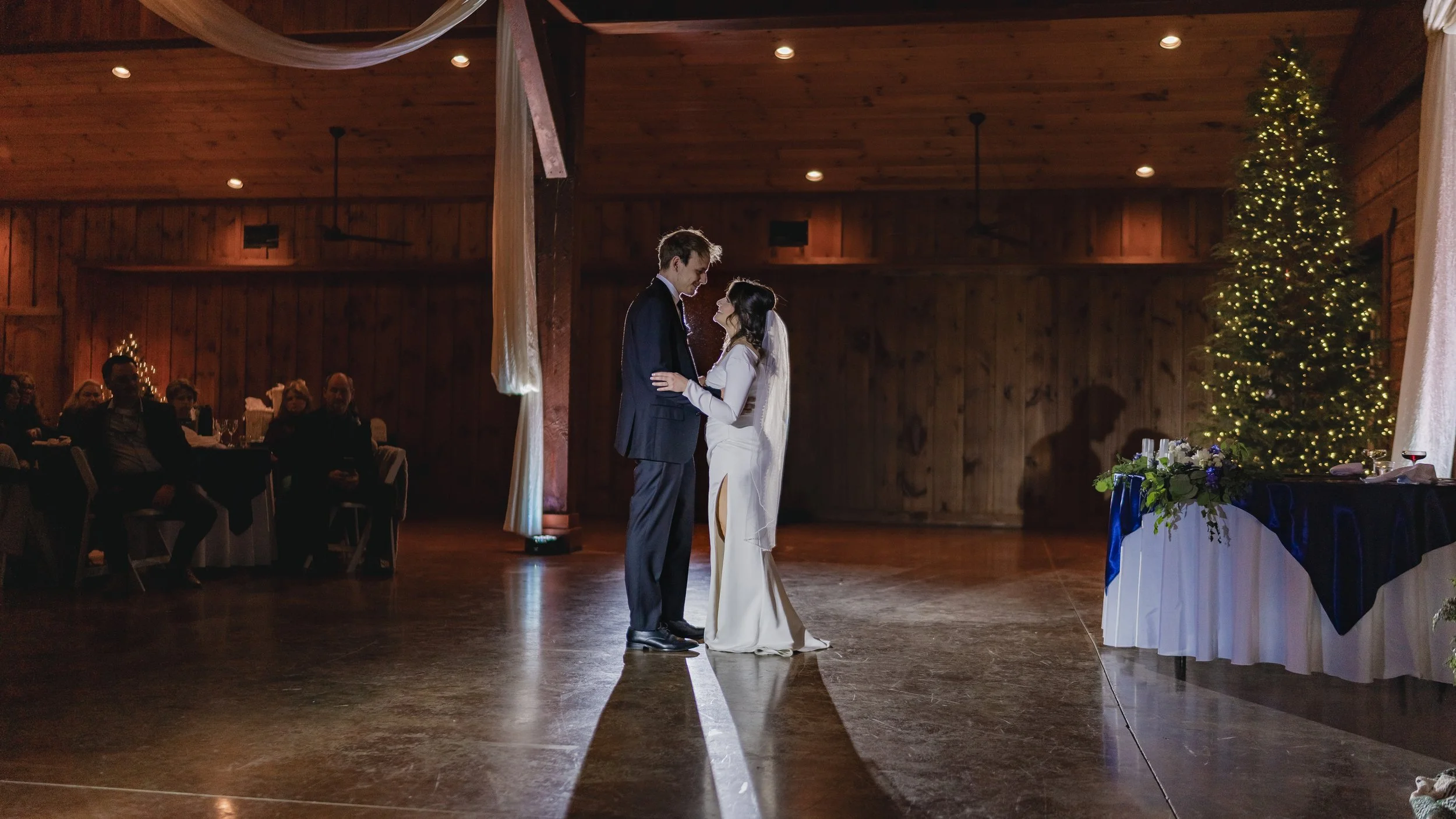 ALP_Mr  & Mrs  Gaston's Wedding_12-14-25-450.jpg