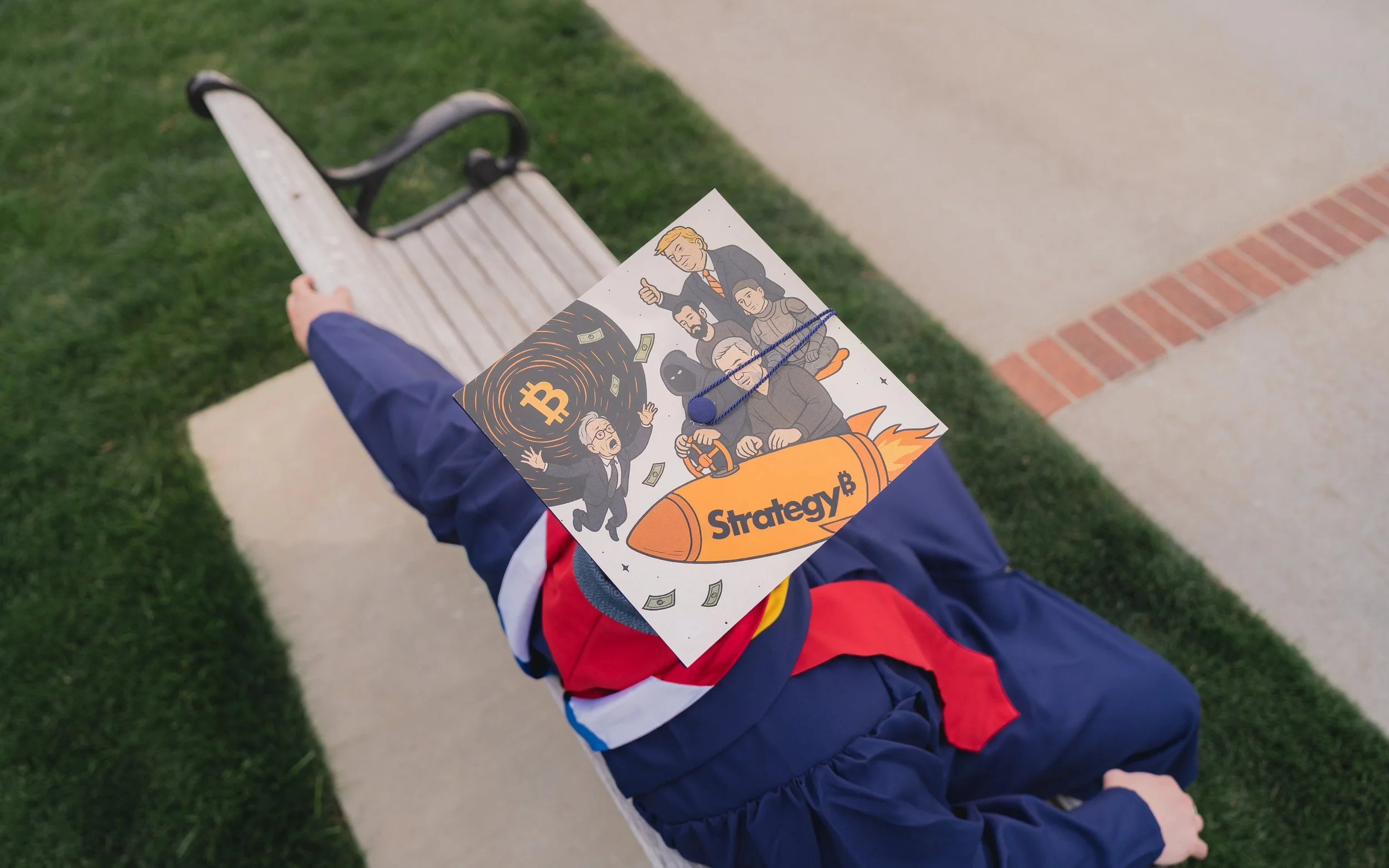 ALP_CJ Coglizer Graduate Session_4-19-25-37.jpg