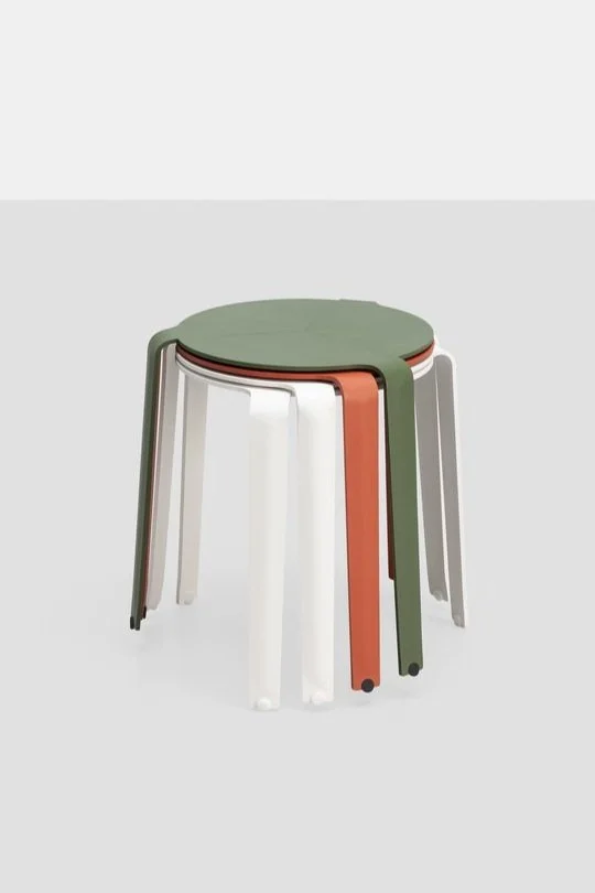 Kristalia+-+Tabouret+PALETTE+empilable+%5B2%5D.jpg
