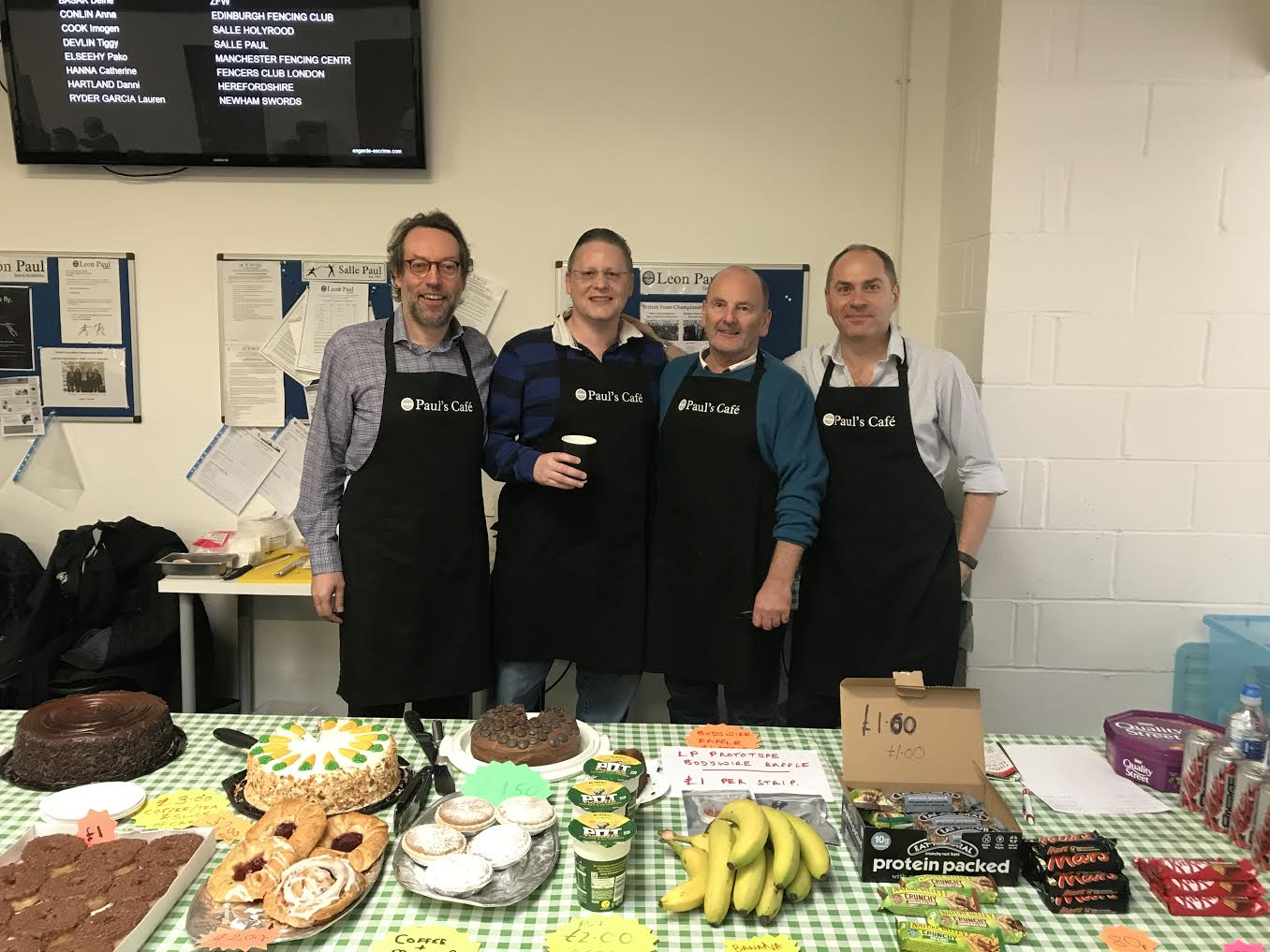 APRONS ON!</strong>