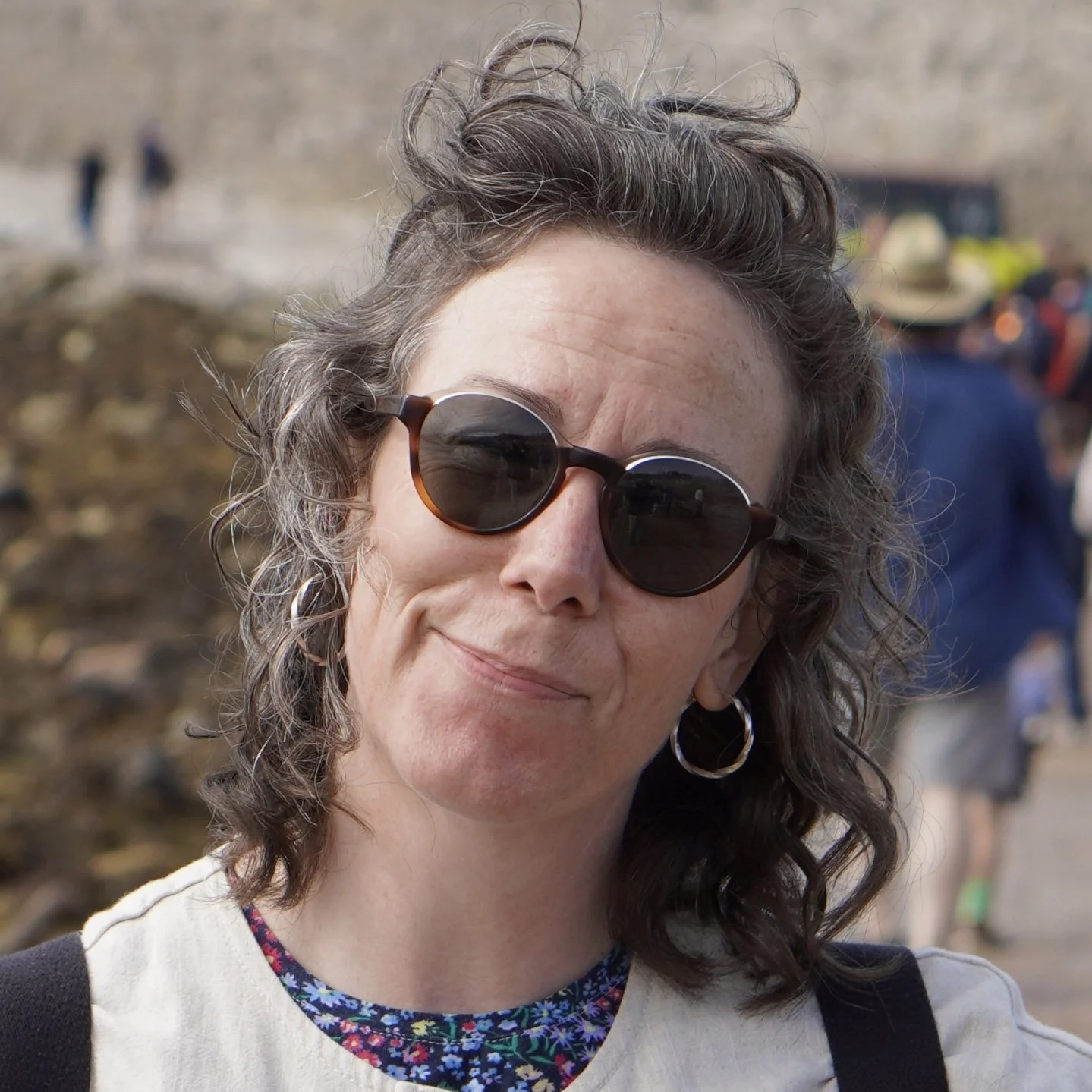 Decluttering professional Lizzie of Peace by Piece head and shoulders image.