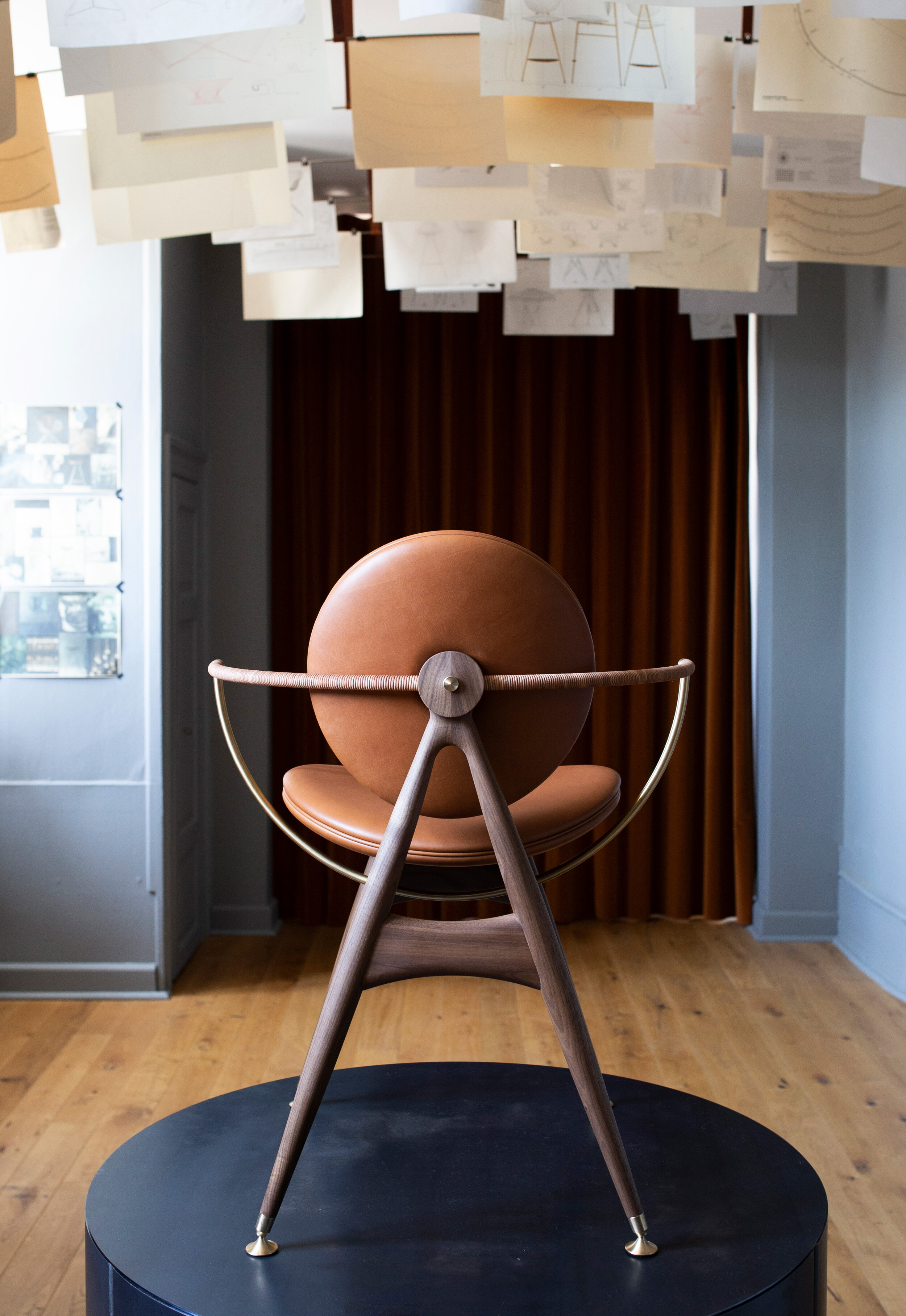 O&D Circle Dining Chair