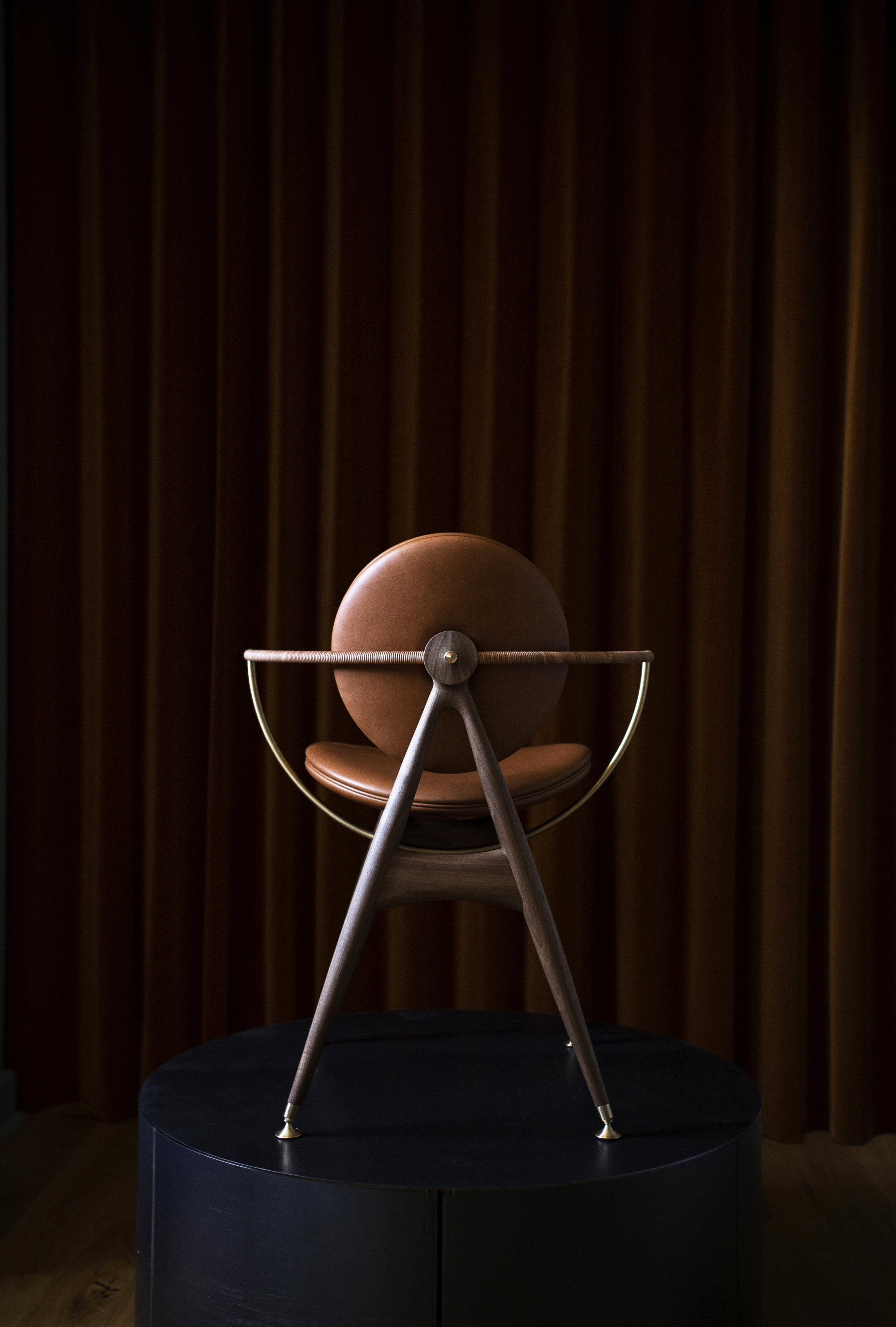 O&D Circle Dining Chair