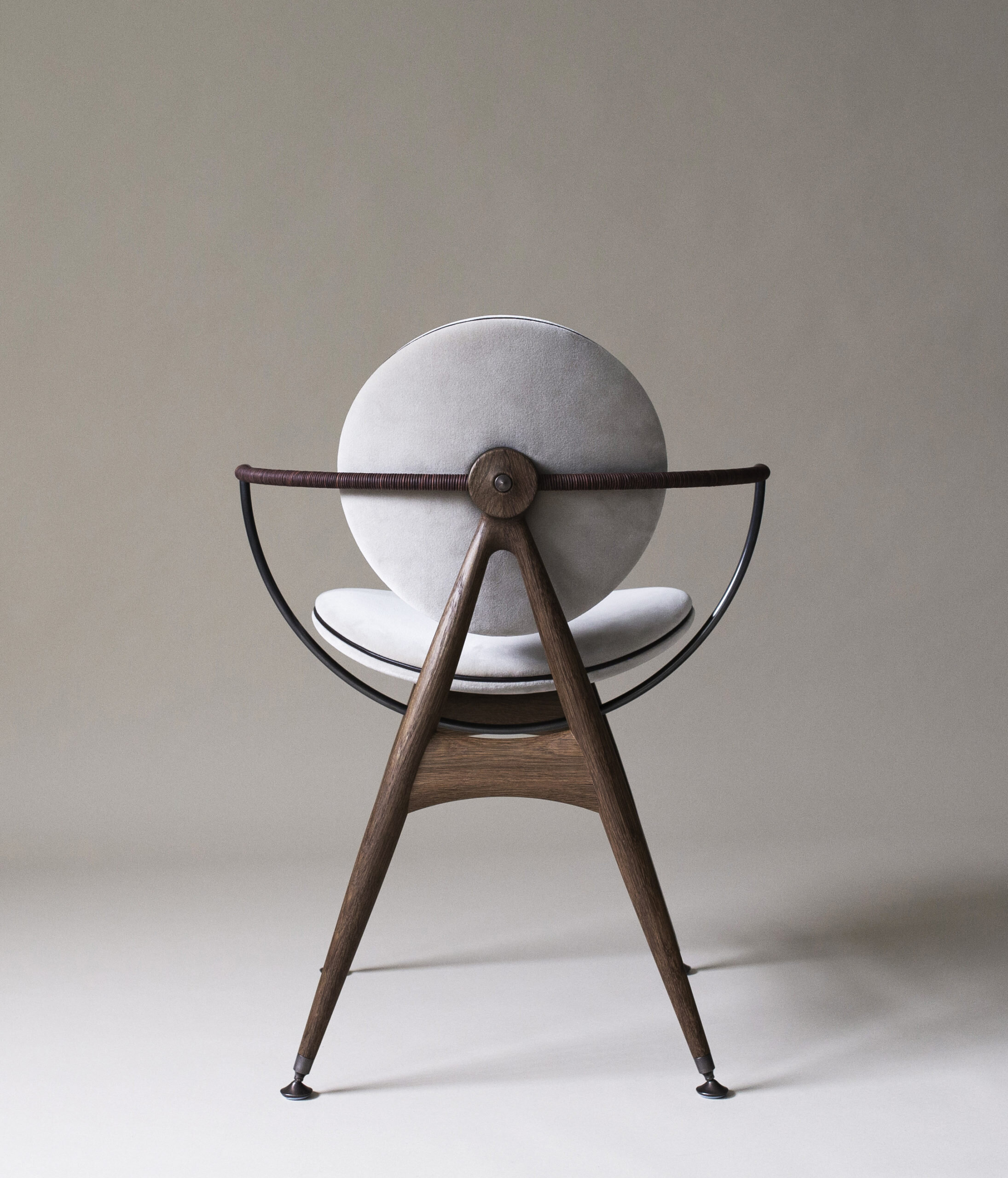 O&D Circle Dining Chair