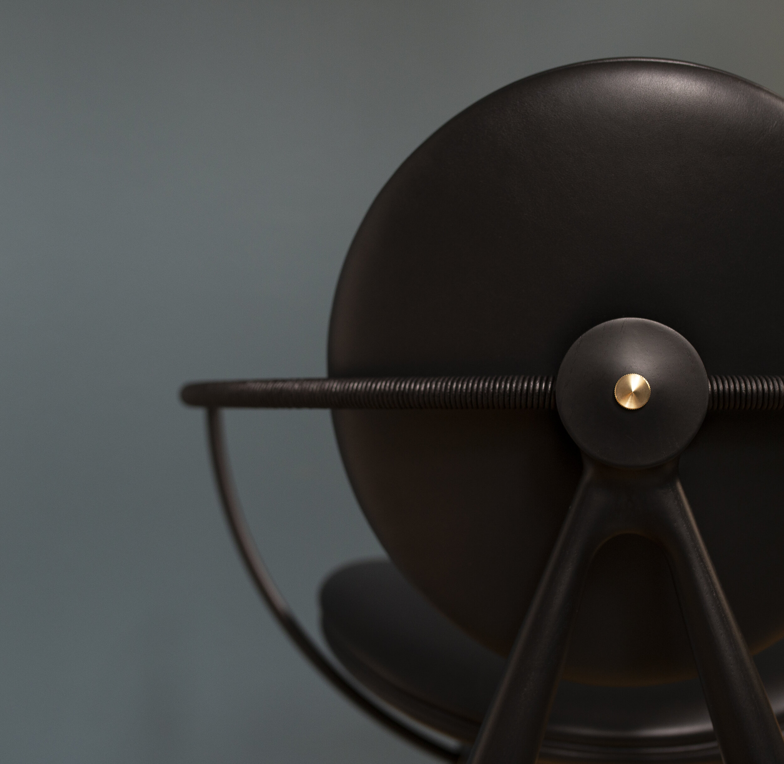 O&D Circle Dining Chair