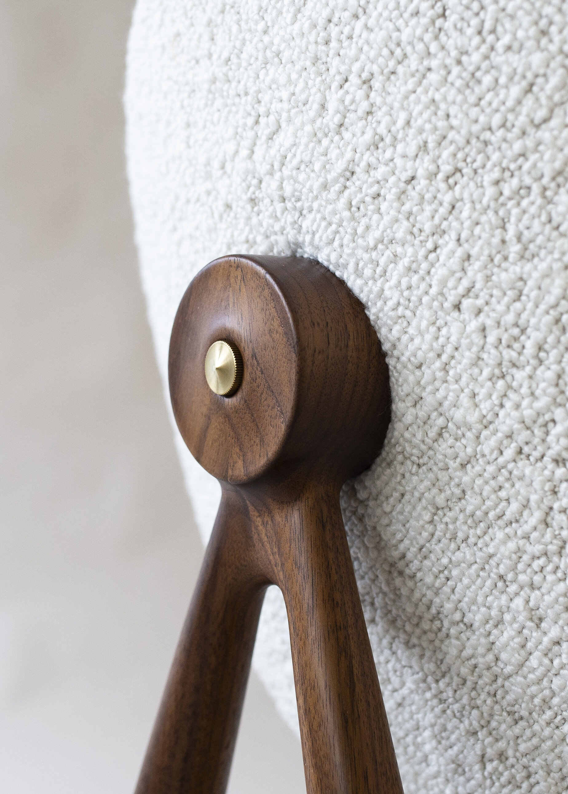 O&D Circle Dining Chair