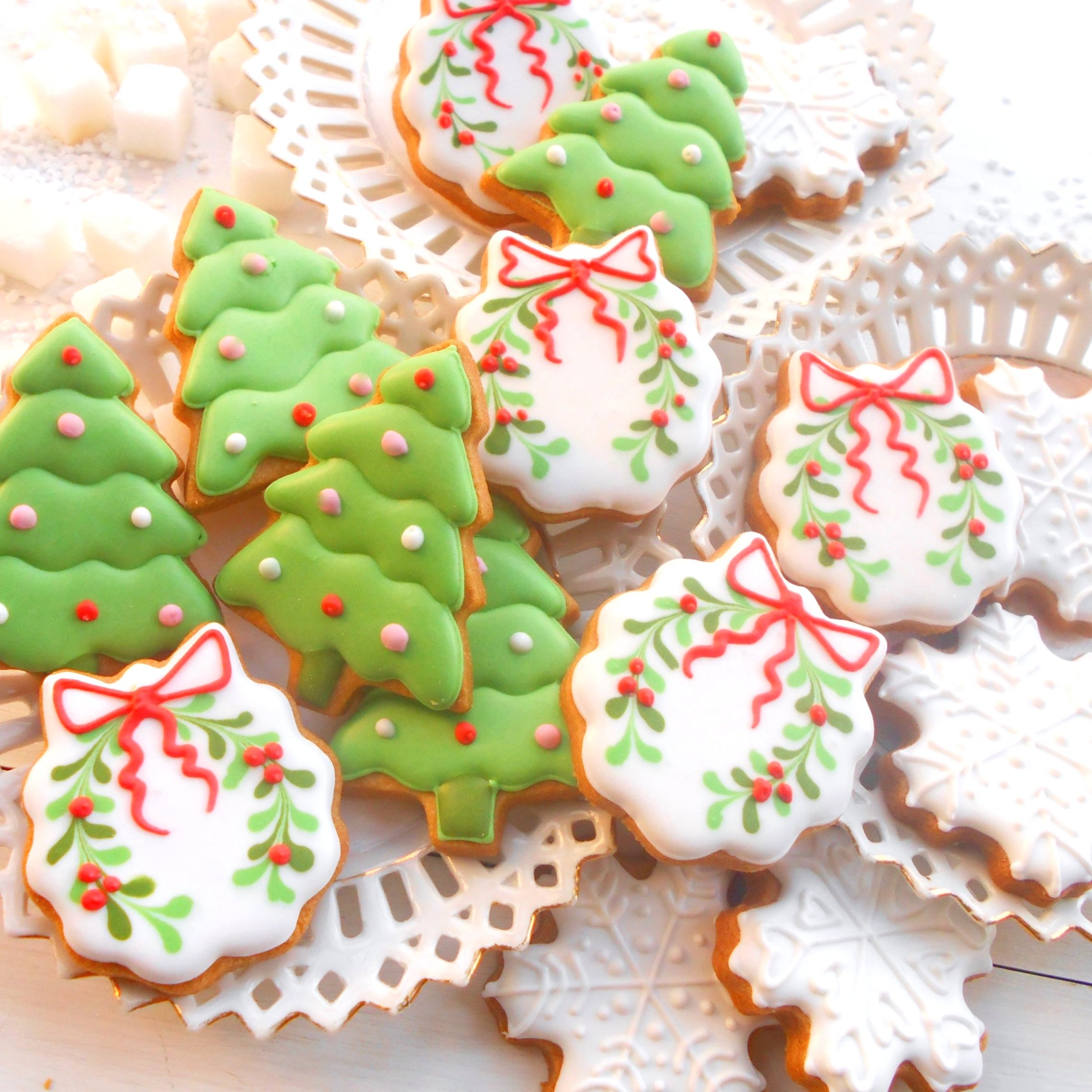 Christmas Biscuits, christmas tree and wreath by TAKE THE BISCUIT UK
