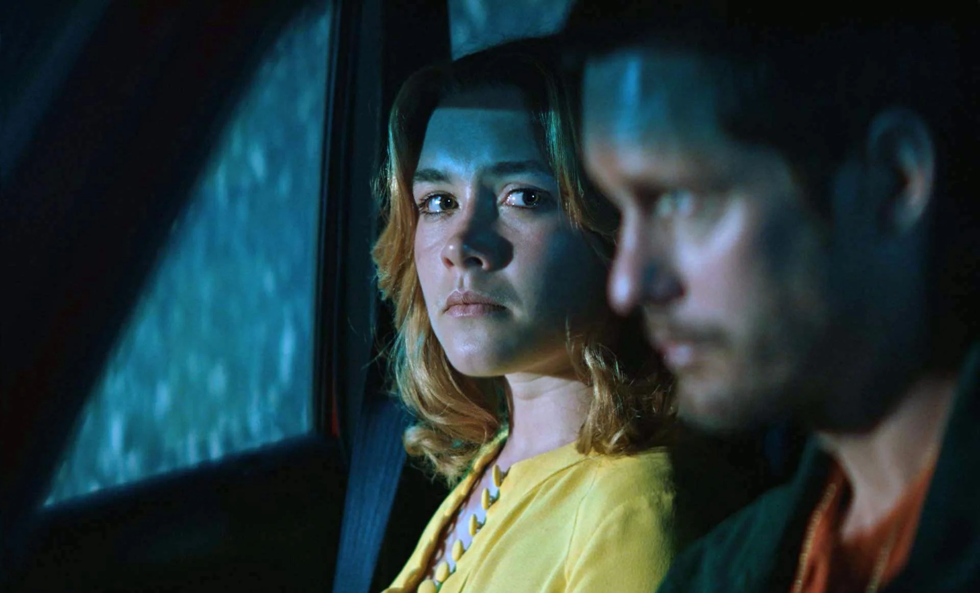 jonathan-olley-florence-pugh-alexander-skarsgard-becker-charlie-the-little-drummer-girl_2.jpg