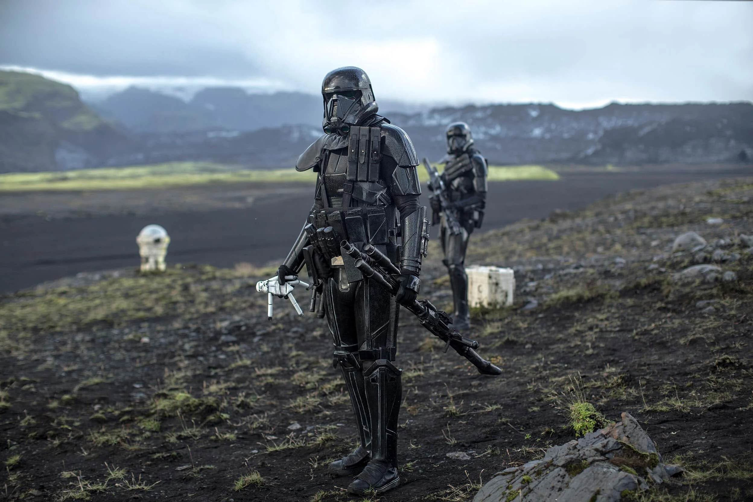 jonathan-olley-Rogue-one-imperial-death-troopers-b.jpg