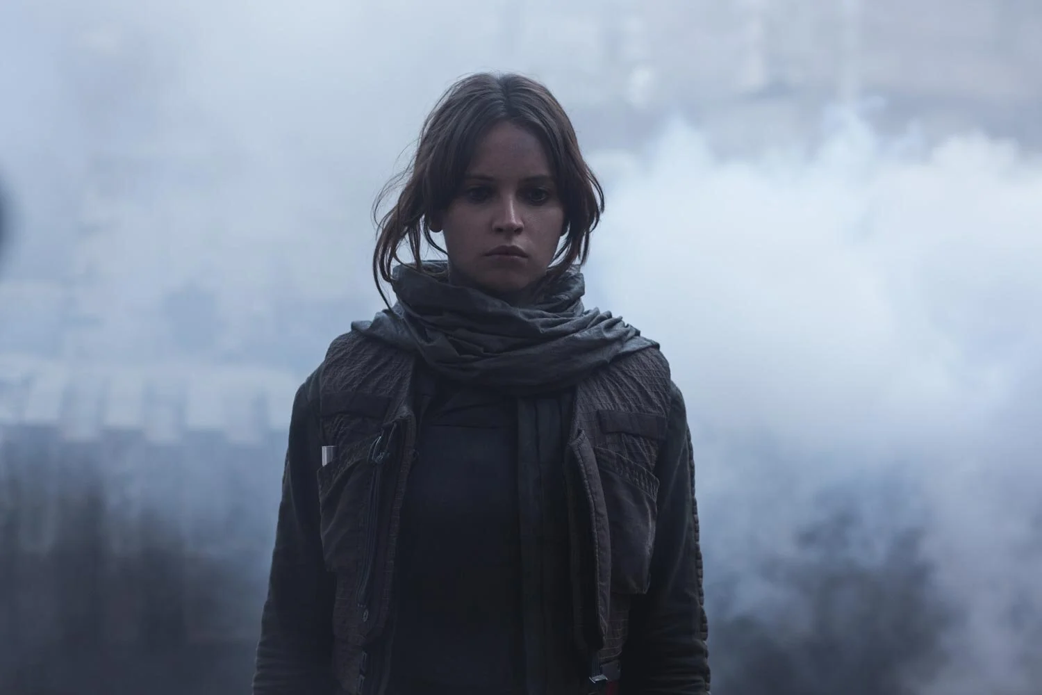 jonathan-olley-Rogue-one-star-wars-felicity-jones-jyn-erso-rebel-hero-death-star-british-actress_3.jpg