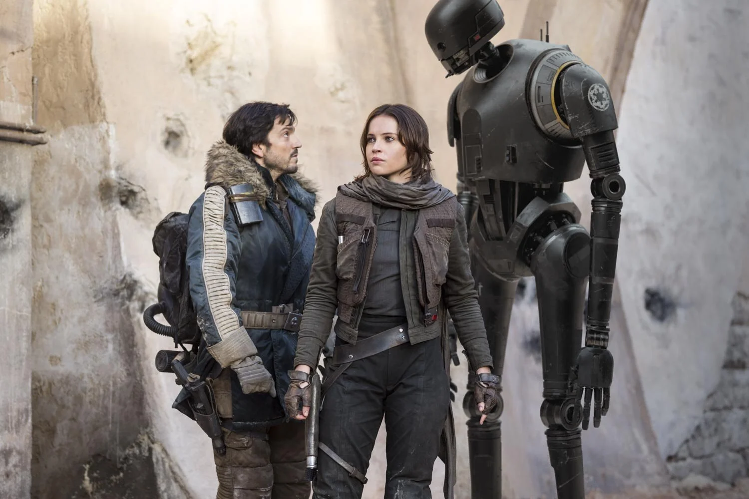 jonathan-olley-Rogue-one-star-wars-felicity-jones-jyn-erso-rebel-hero-death-star-british-actress_6.jpg