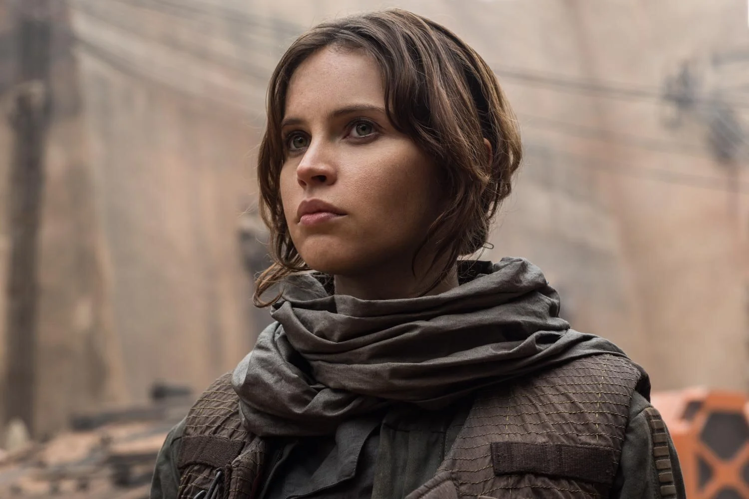 jonathan-olley-Rogue-one-star-wars-felicity-jones-jyn-erso-rebel-hero-death-star-british-actress_13.jpg