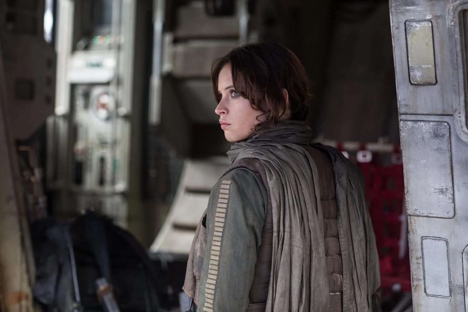 jonathan-olley-Rogue-one-star-wars-felicity-jones-jyn-erso-rebel-hero-death-star-british-actress_14.jpg