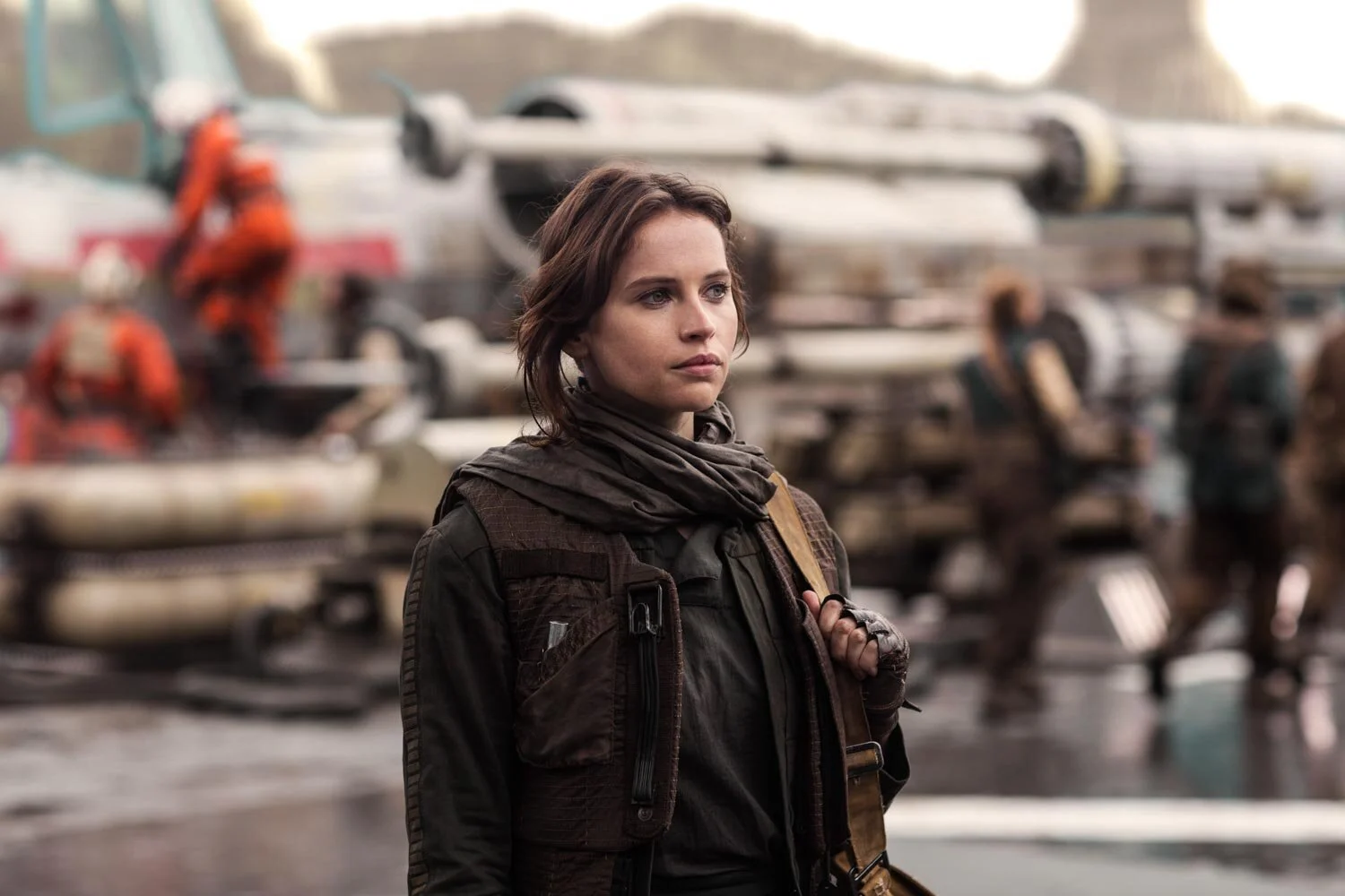 jonathan-olley-Rogue-one-star-wars-felicity-jones-jyn-erso-rebel-hero-death-star-british-actress_15.jpg