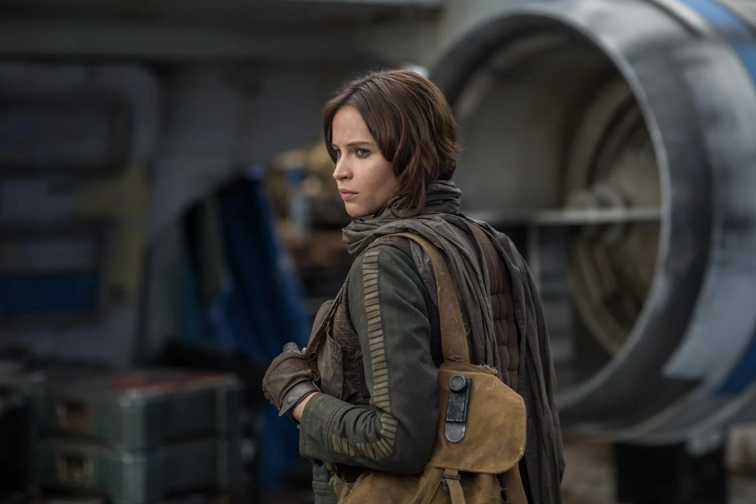 jonathan-olley-Rogue-one-star-wars-felicity-jones-jyn-erso-rebel-hero-death-star-british-actress_16.jpg