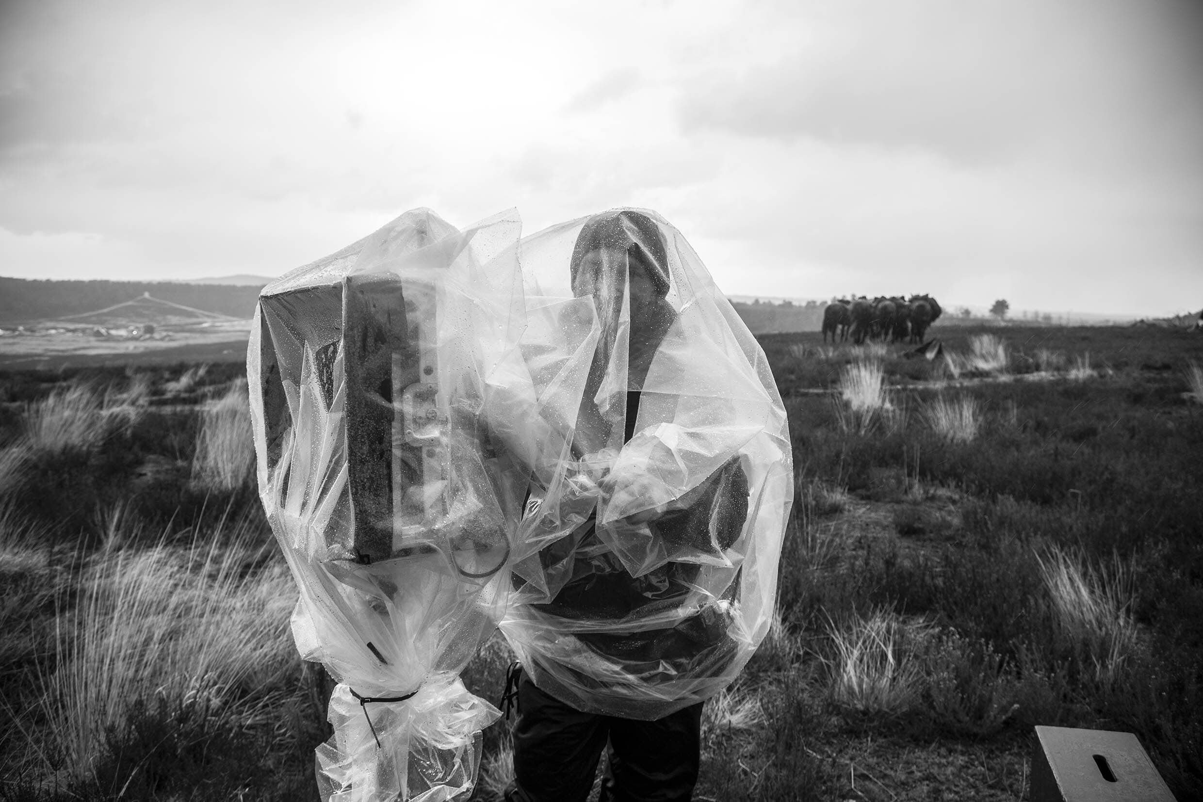 luke-haddock-video-playback-crew-macbeth-behind-the-scenes-jonathan-olley-unit-film-movie-still-special-photographer-photography-justin-kurzel-director.jpg