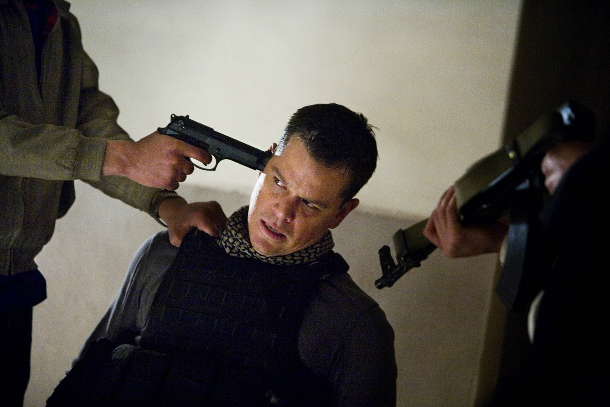 matt-damon-war-action-thriller-green-zone-paul-greengrass-director-jonathan-olley-unit-still-movie-photography.jpg