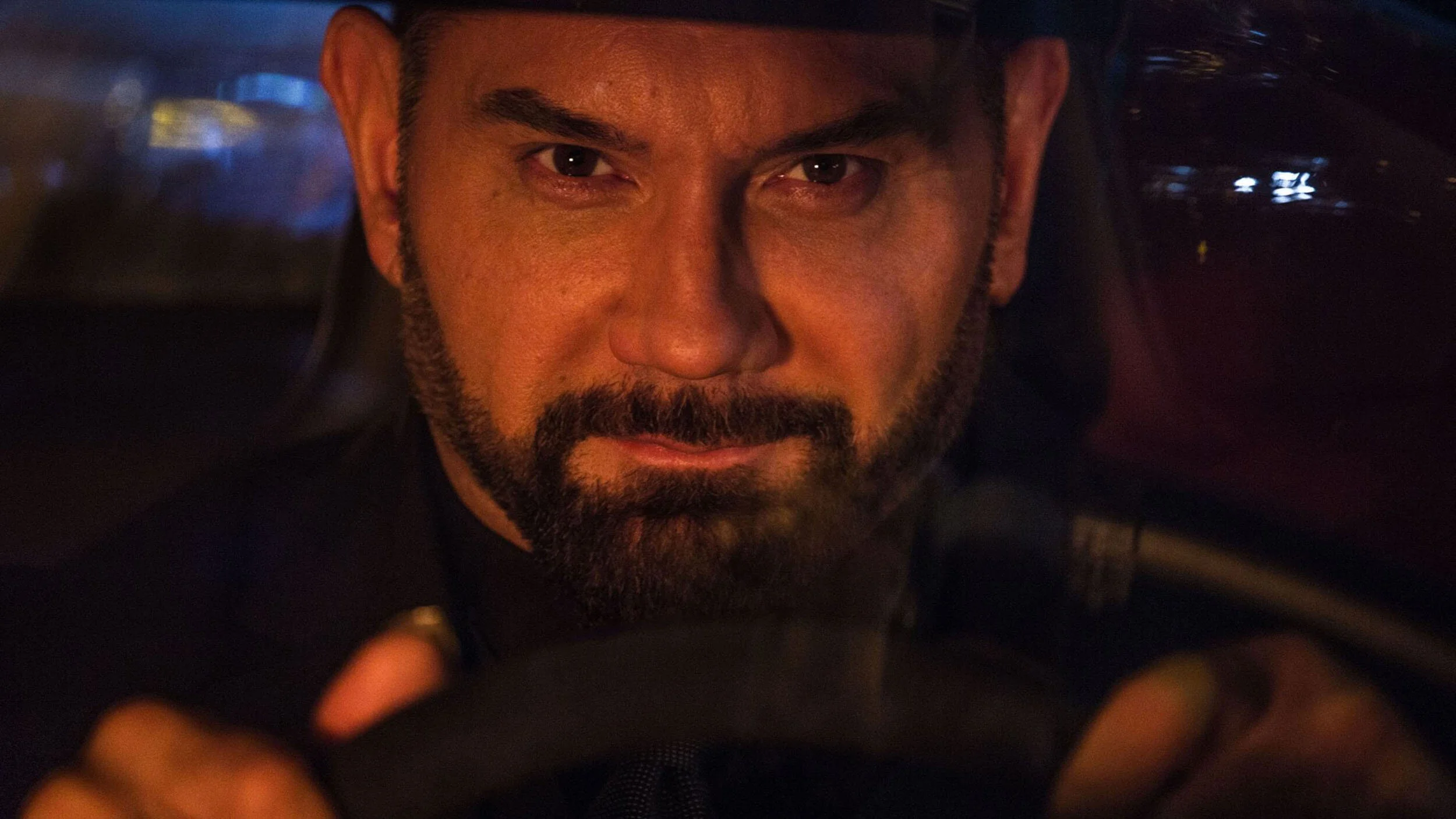 dave-david-bautista-mr-hinx-henchman-killer-james-bond-baddy-sam-mendes-director-jonathan-olley-unit-film-still-photography-driving.jpg