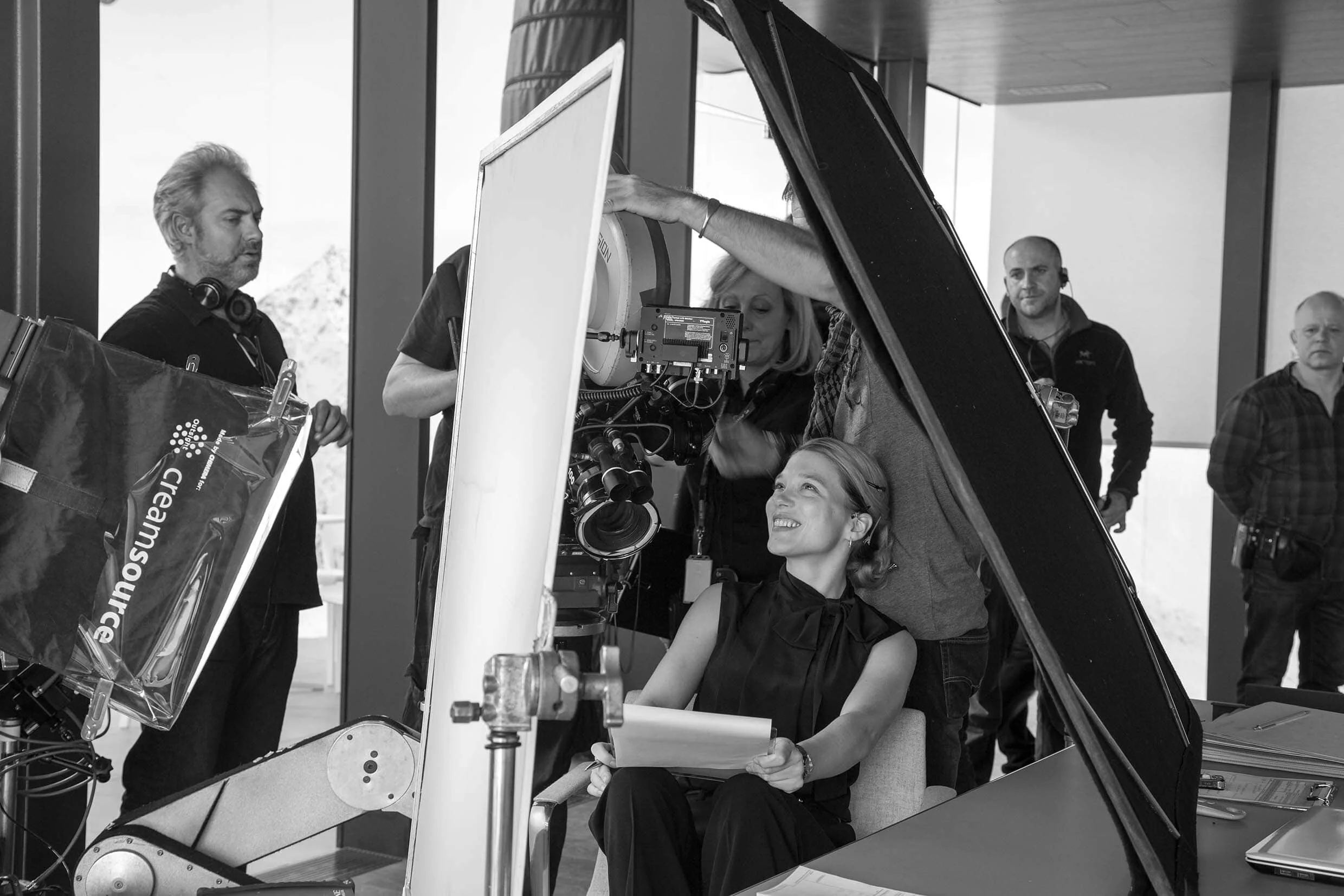lea-seydoux-madeleine-swann-james-bond-spectre-jonathan-olley-unit-still-movie-behind-the-scenes-photography-sam-mendes-director-directing.jpg