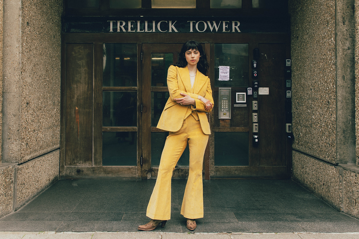 banshee-of-savile-row-yellow-cord-suit.png