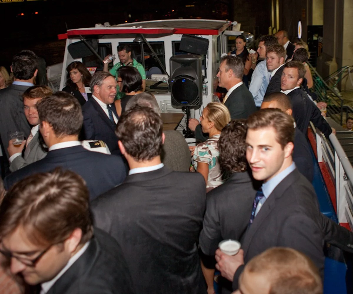 Corporate Boat Party 2009 2.jpg