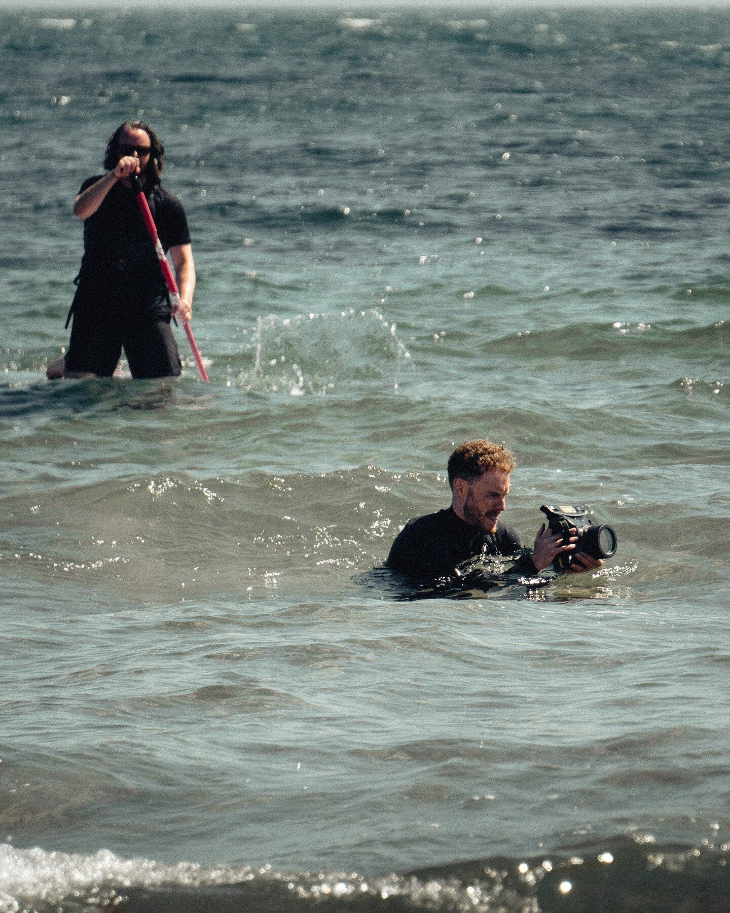 If you take a DEEP BREATH, FOCUS, KEEP CALM, CONCENTRATE ON THE SHOT...you can pretend it's not freezing cold Scottish water. ⁠
⁠
⁠
#film #musicvideo #beachvibes #scotland #thorntonlochbeach #cinematography #behindthescenes #scottishband #filmmaking 